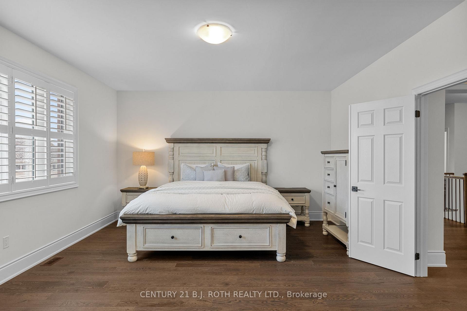 Photo 5 of 53 Sanford Circle, Springwater, Centre Vespra — HOMEH