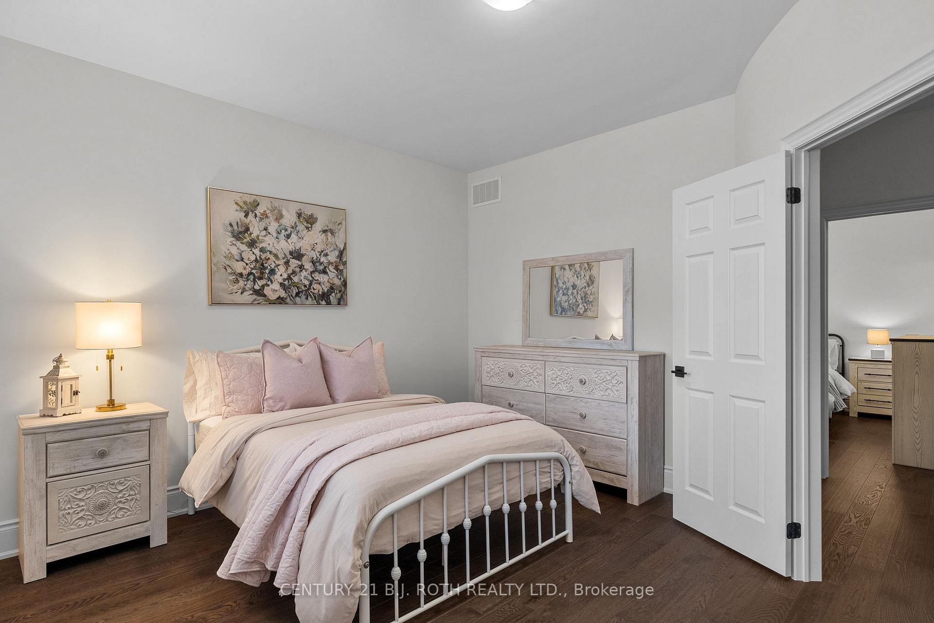 Photo 27 of 53 Sanford Circle, Springwater, Centre Vespra — HOMEH