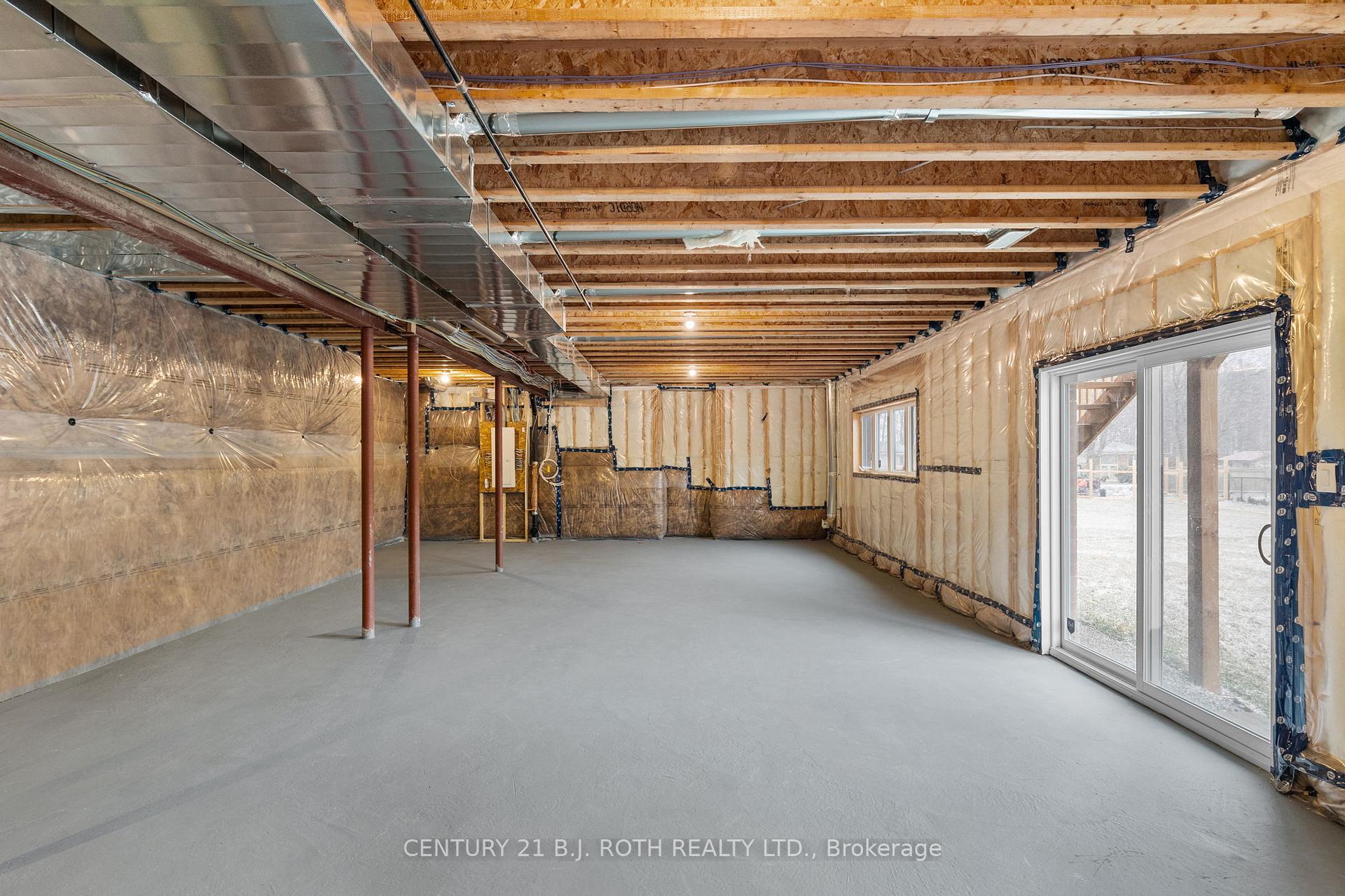 Photo 26 of 53 Sanford Circle, Springwater, Centre Vespra — HOMEH