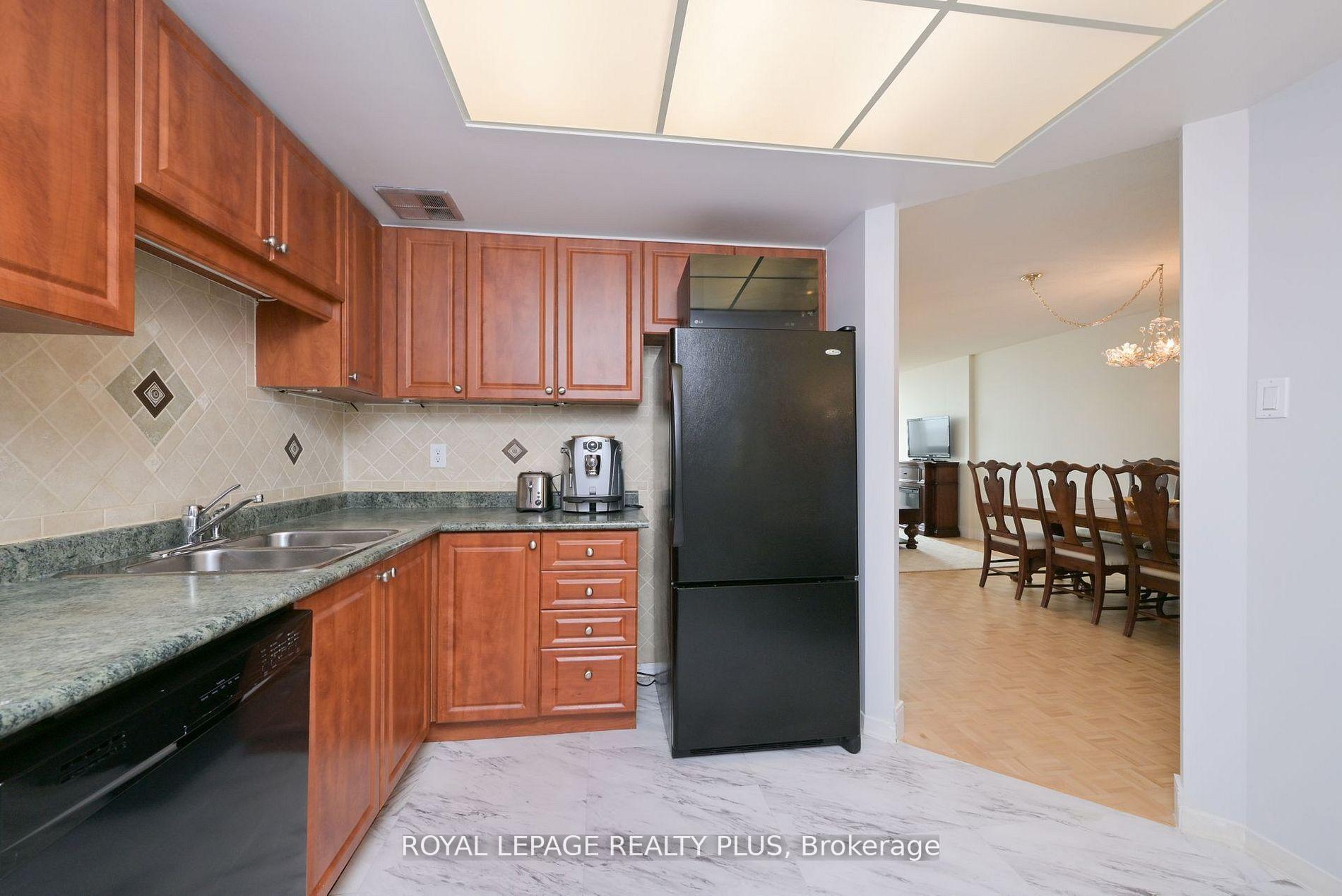 Photo 8 of Unit 2306, 8 Lisa Street, Brampton, Queen Street Corridor — HOMEH
