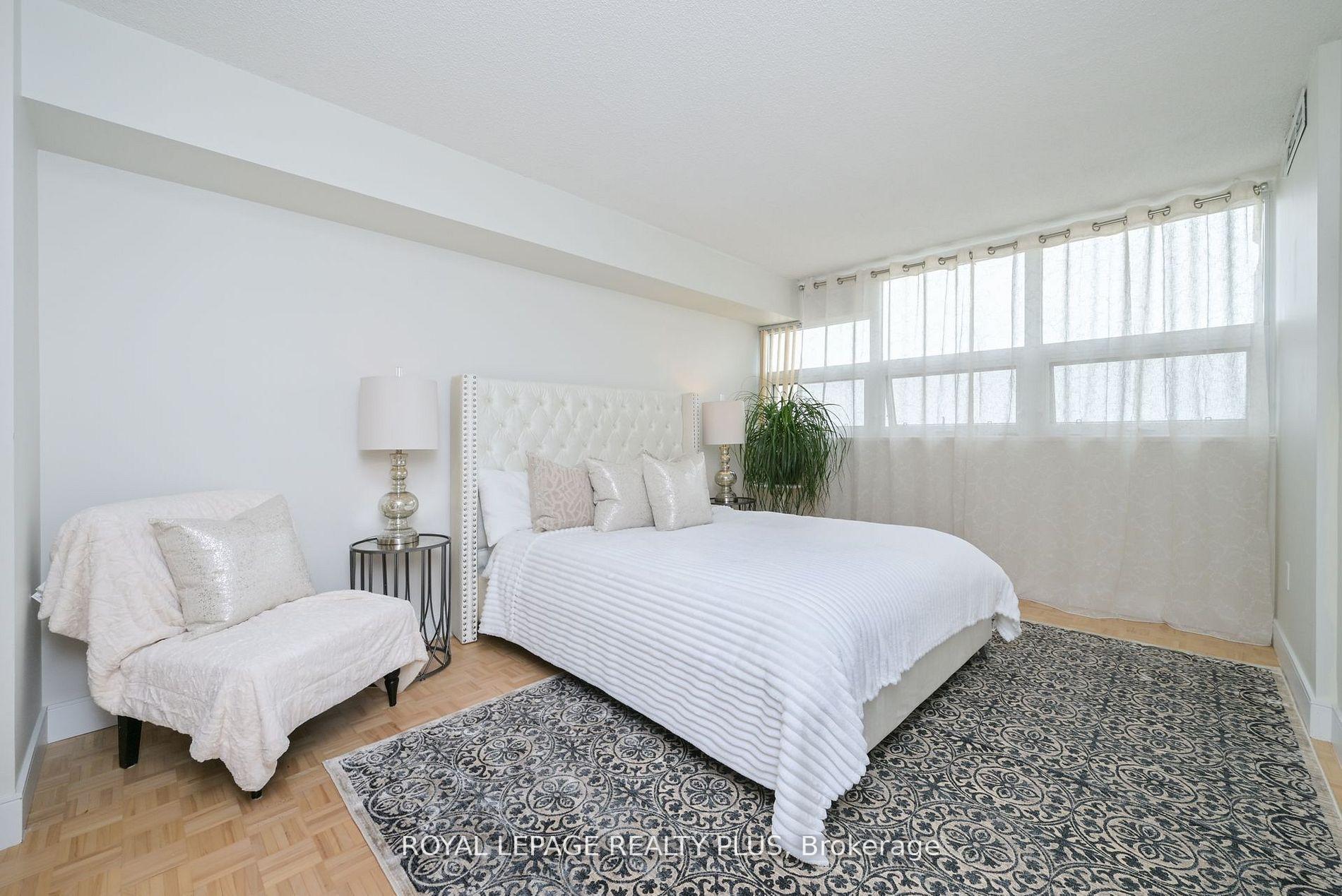 Photo 4 of Unit 2306, 8 Lisa Street, Brampton, Queen Street Corridor — HOMEH