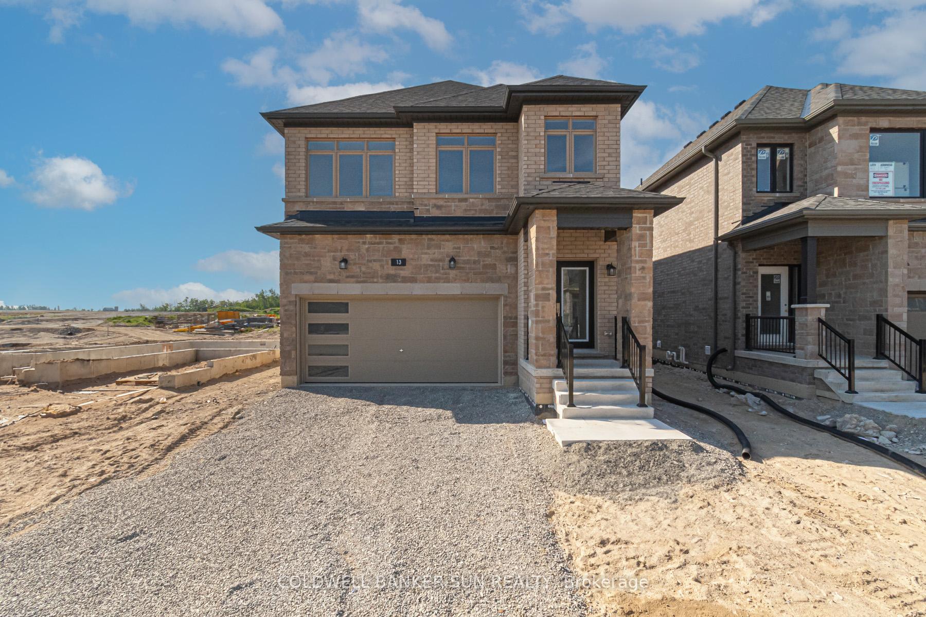 Photo 12 of 13 Ranch Terrace, Barrie, Rural Barrie Southeast — HOMEH