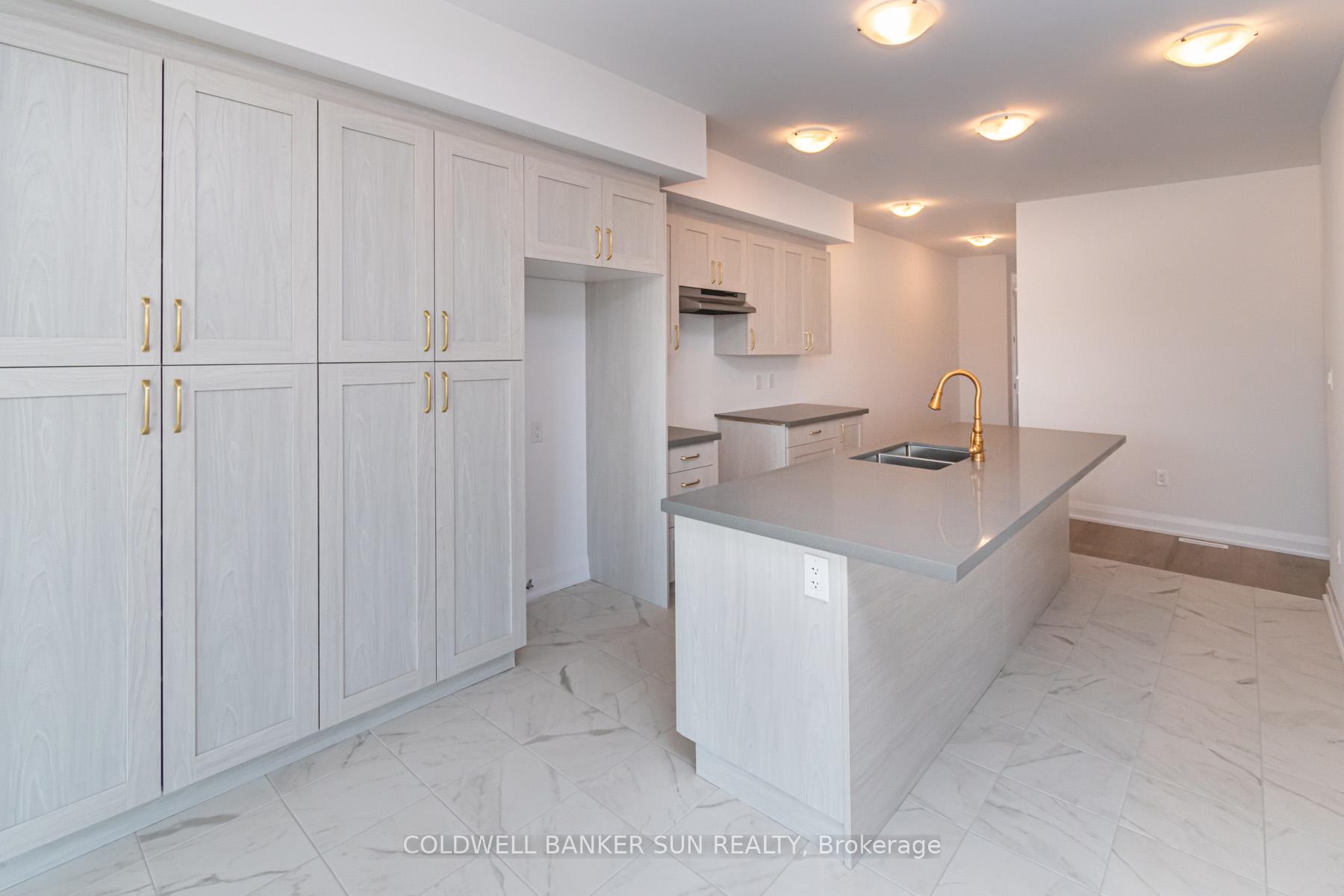 Photo 8 of 13 Ranch Terrace, Barrie, Rural Barrie Southeast — HOMEH