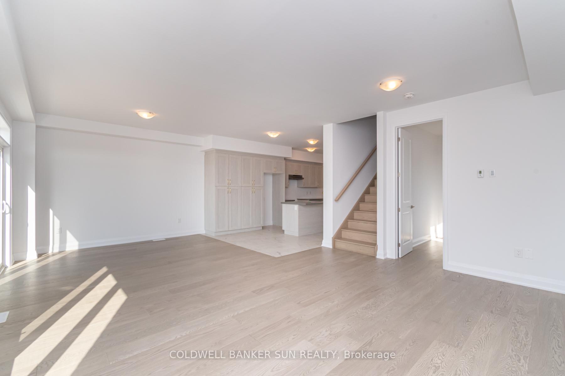 Photo 26 of 13 Ranch Terrace, Barrie, Rural Barrie Southeast — HOMEH