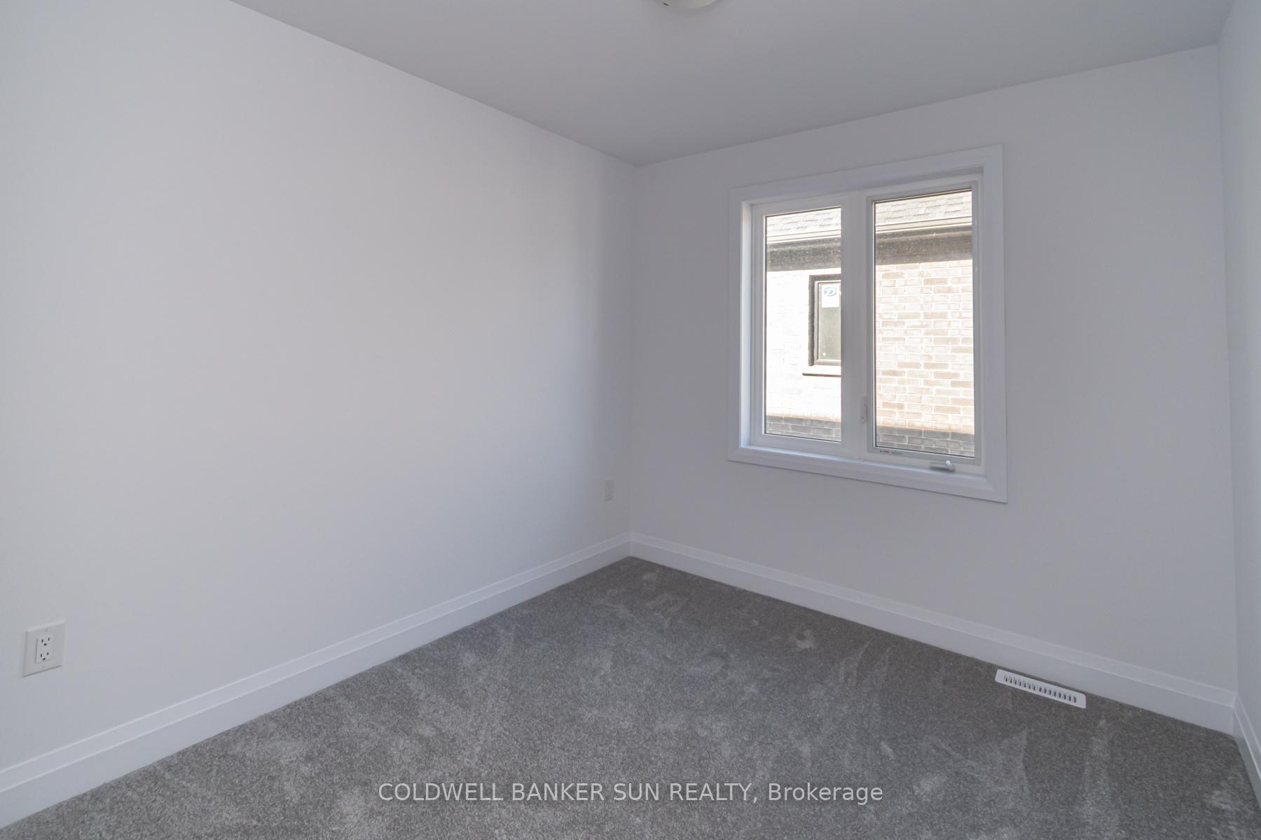 Photo 18 of 13 Ranch Terrace, Barrie, Rural Barrie Southeast — HOMEH