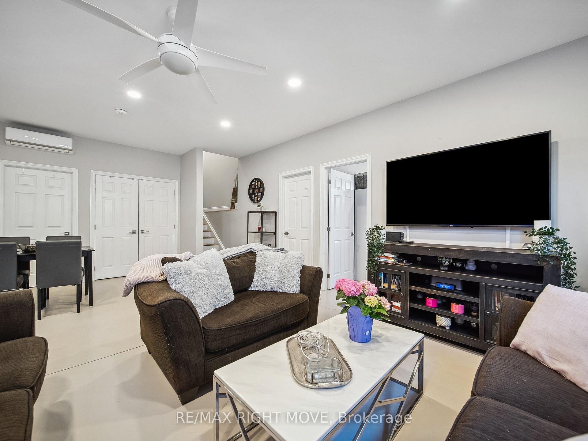 Photo 4 of Unit 2, 112B Creighton Street S, Ramara, Atherley — HOMEH