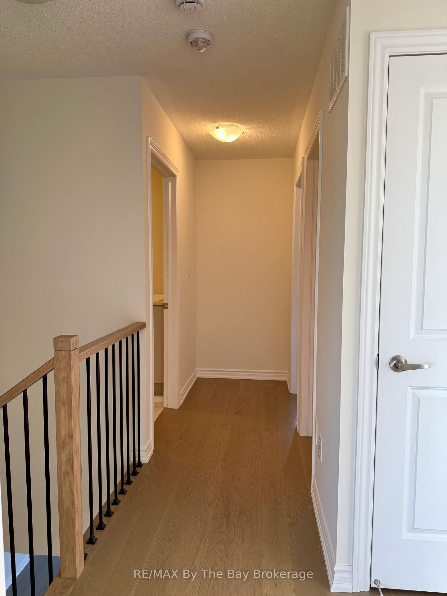 Photo 14 of 18 Federica Crescent, Wasaga Beach — HOMEH