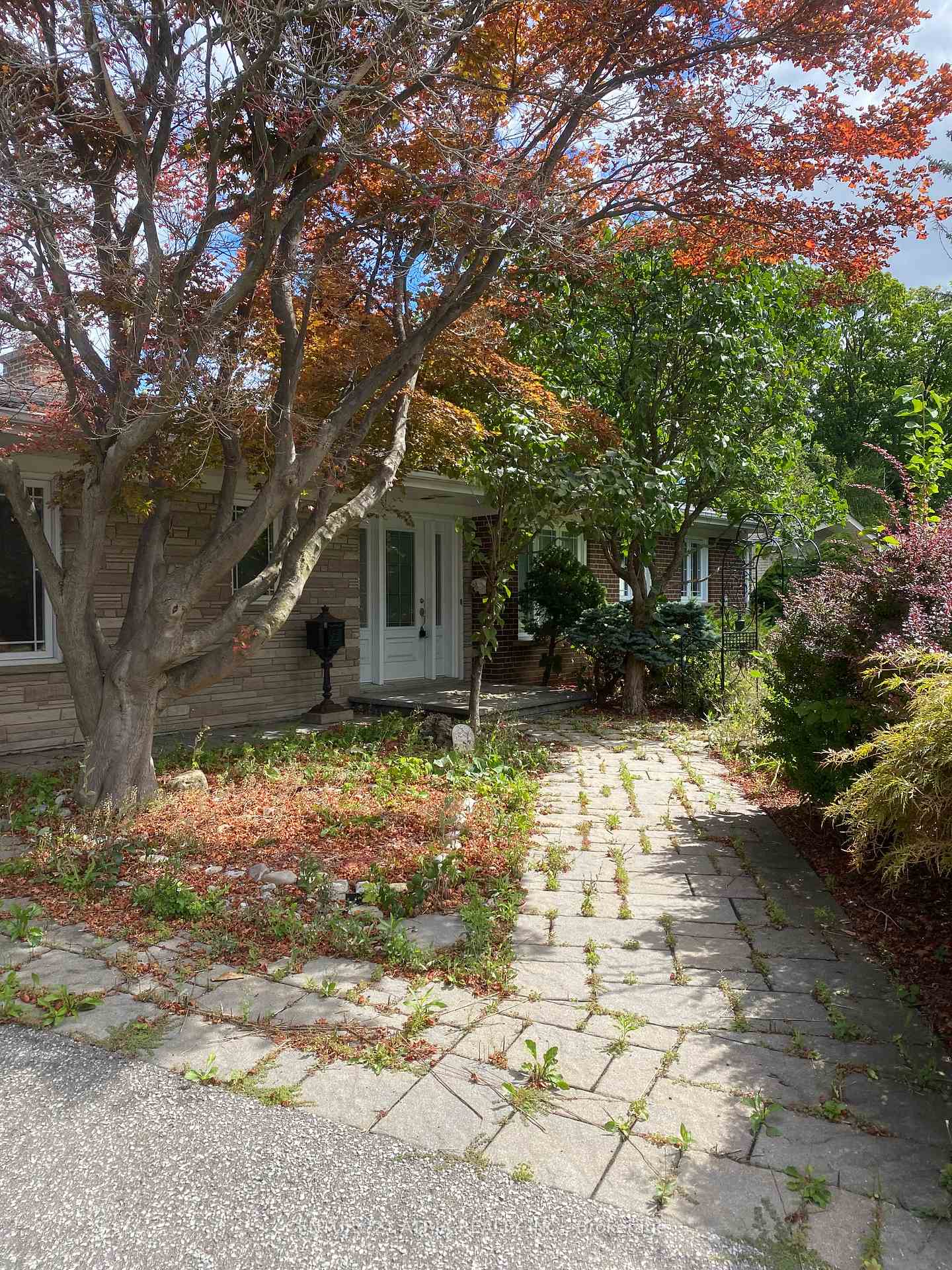 Photo 2 of 58 Almond Avenue, Markham, Grandview — HOMEH