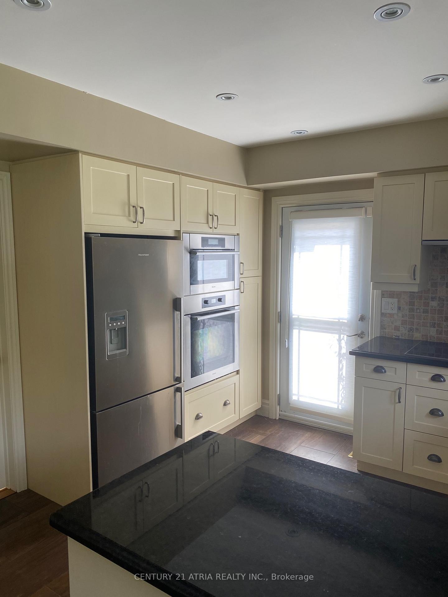 Photo 10 of 58 Almond Avenue, Markham, Grandview — HOMEH