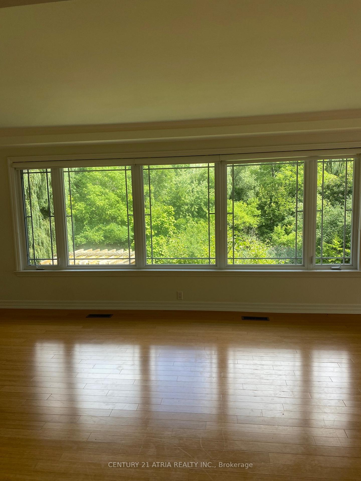 Photo 11 of 58 Almond Avenue, Markham, Grandview — HOMEH