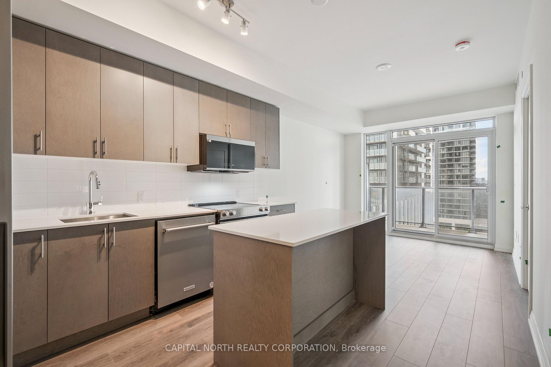 Photo 11 of Unit 815, 8960 Jane Street, Vaughan, Vellore Village — HOMEH