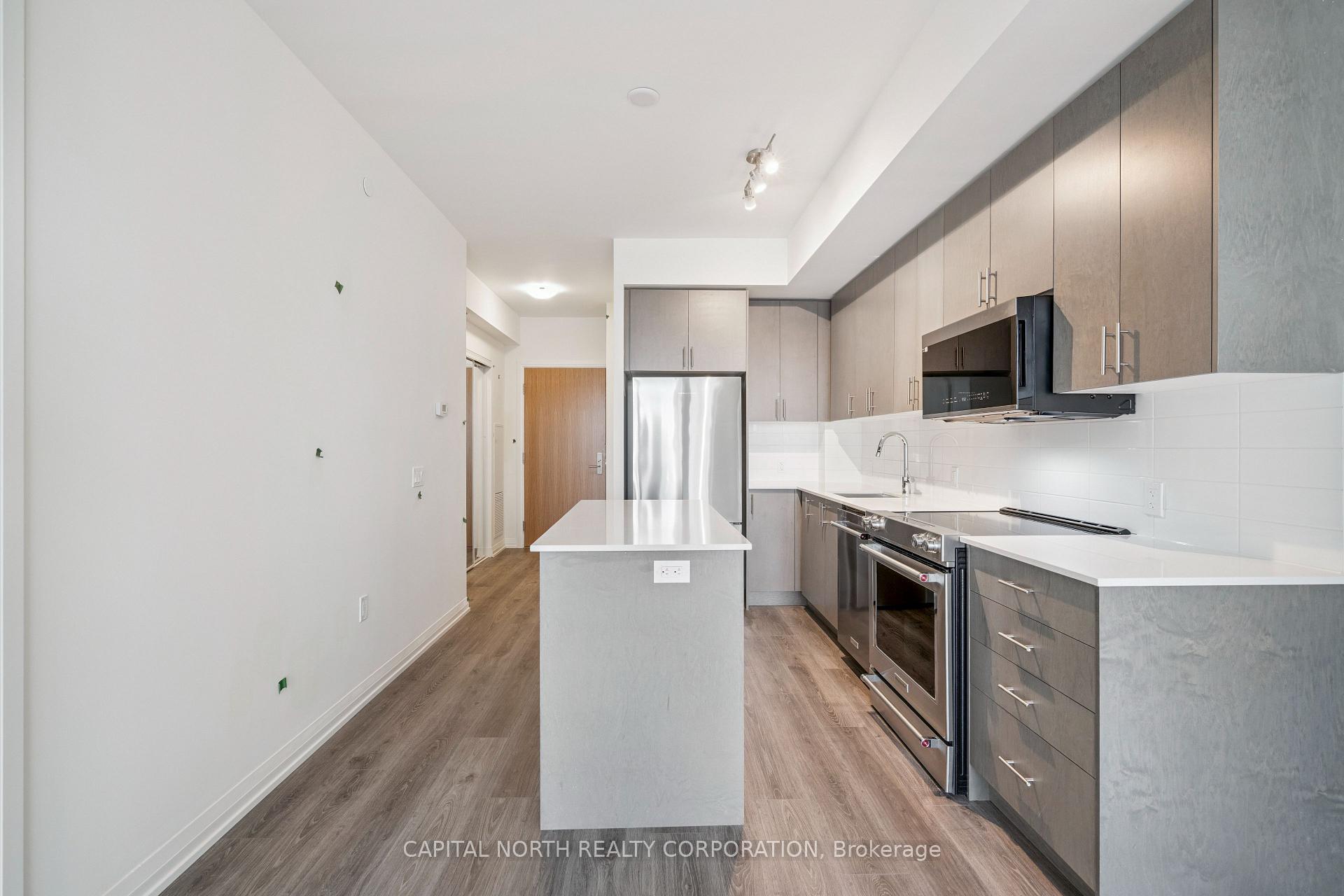 Photo 15 of Unit 815, 8960 Jane Street, Vaughan, Vellore Village — HOMEH
