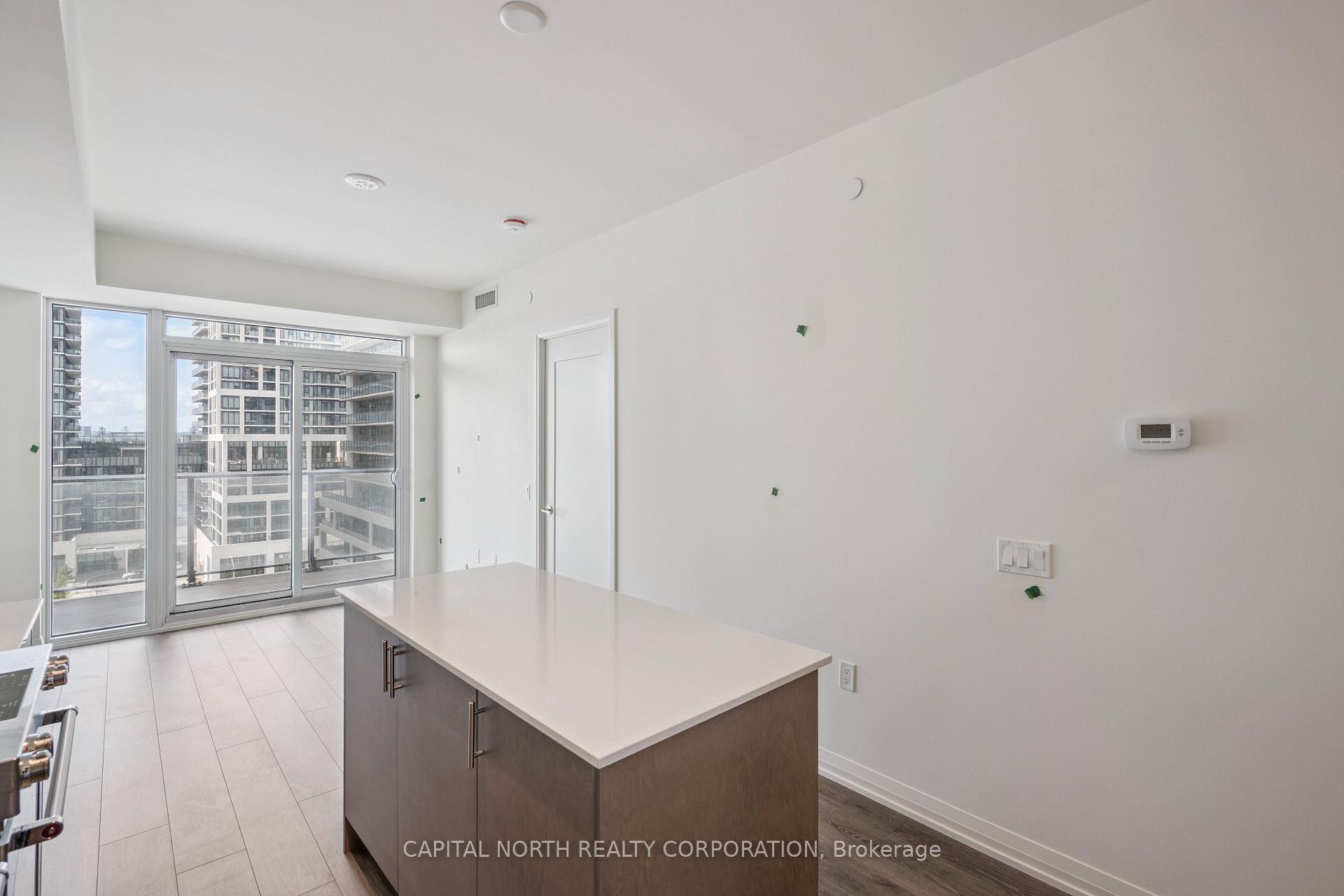 Photo 2 of Unit 815, 8960 Jane Street, Vaughan, Vellore Village — HOMEH