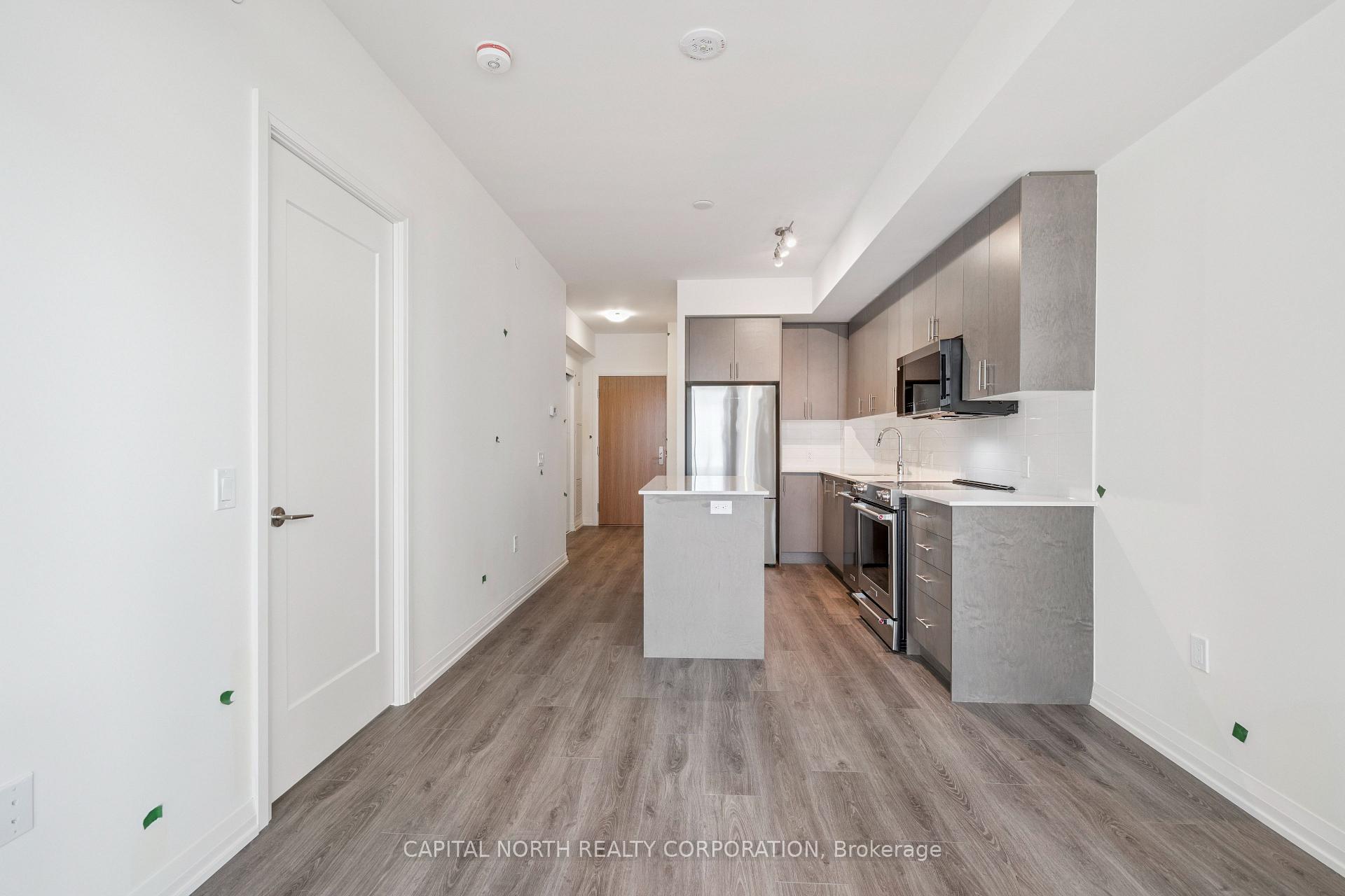 Photo 23 of Unit 815, 8960 Jane Street, Vaughan, Vellore Village — HOMEH