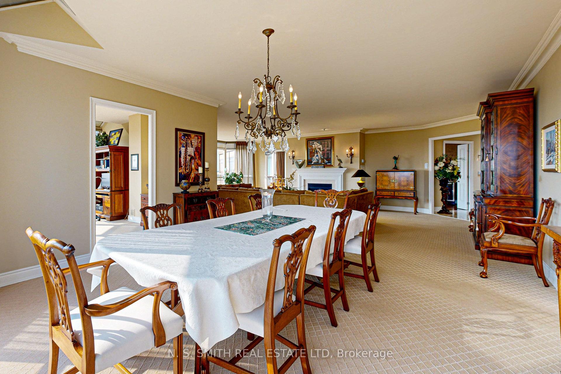 Photo 8 of Unit PH11, 610 Bullock Drive, Markham, Markville — HOMEH