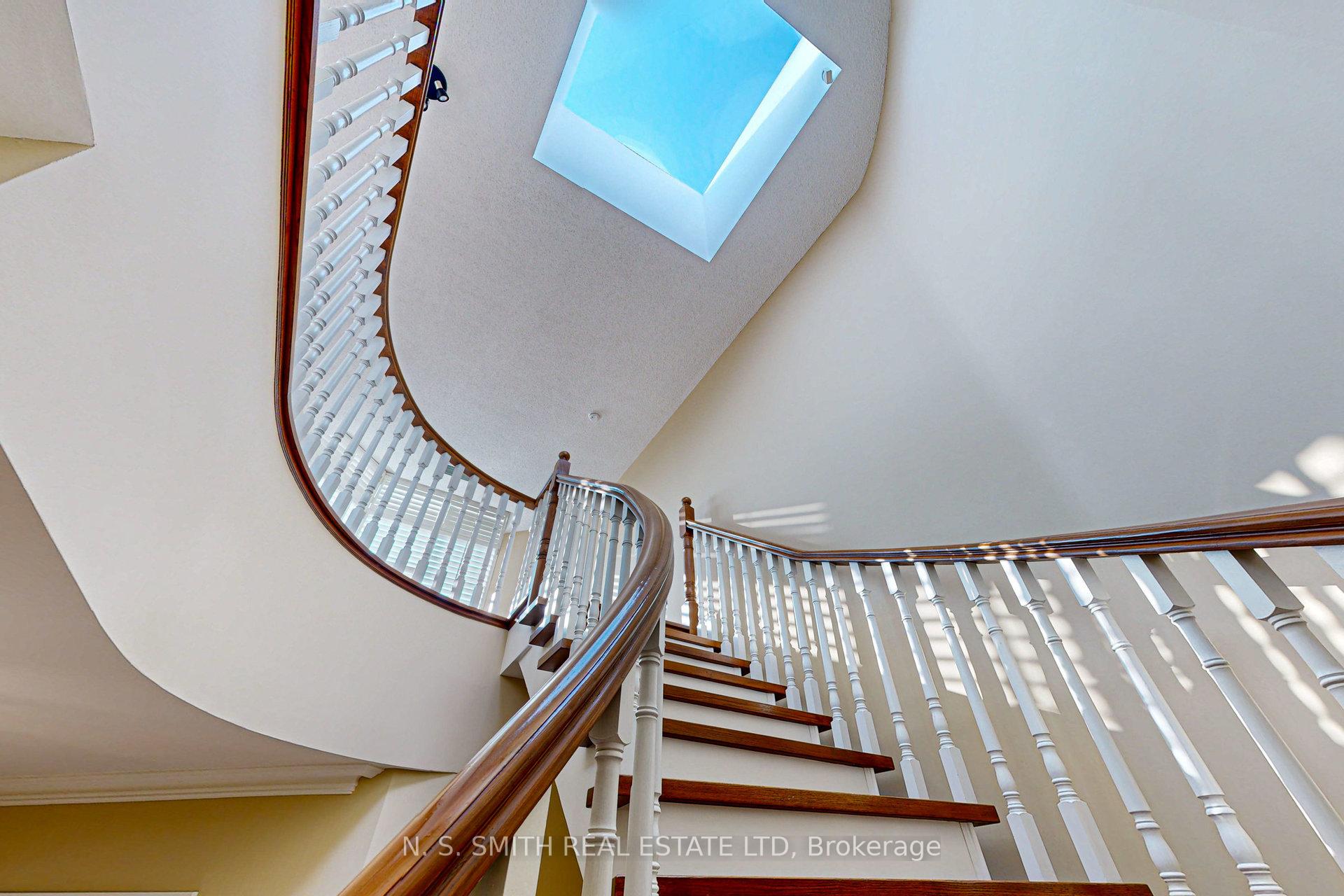 Photo 12 of Unit PH11, 610 Bullock Drive, Markham, Markville — HOMEH