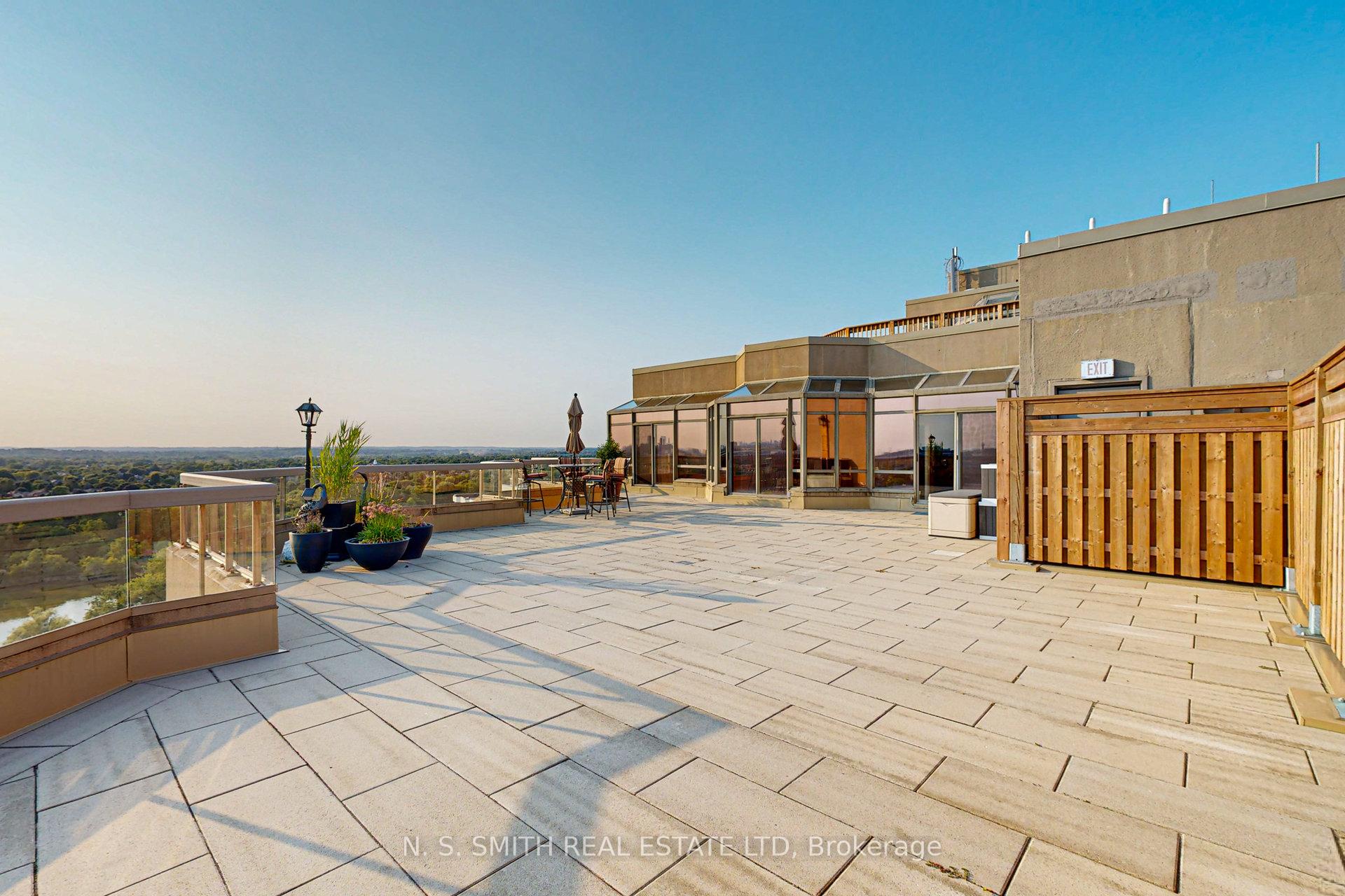 Photo 23 of Unit PH11, 610 Bullock Drive, Markham, Markville — HOMEH