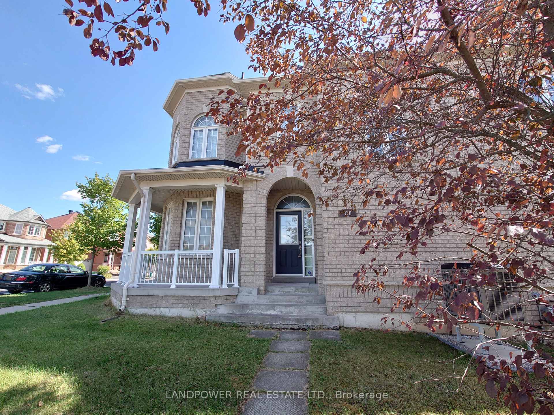 Photo 6 of 370 William Berczy Boulevard, Markham, Berczy — HOMEH
