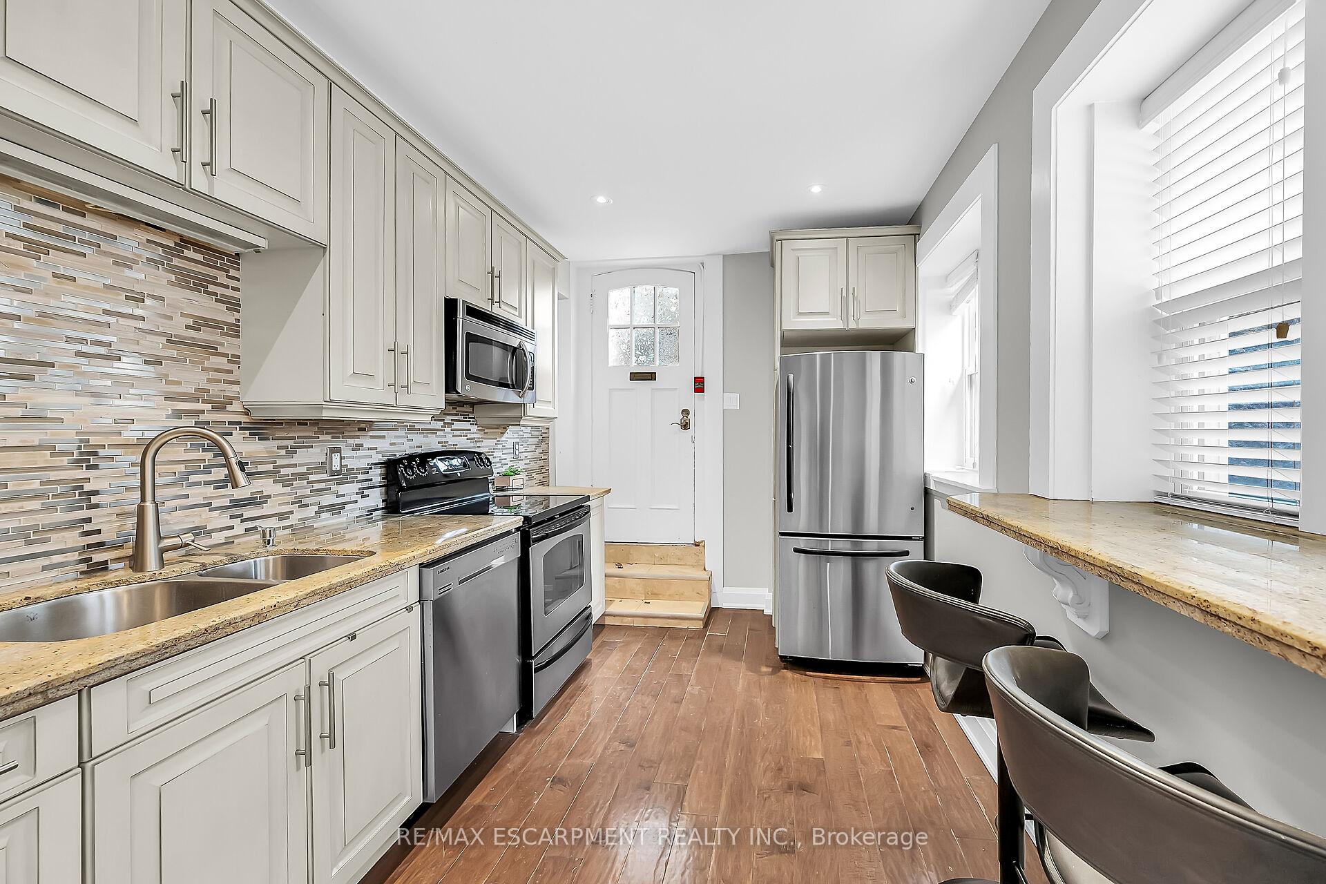 Photo 17 of Unit LL2, 86 Herkimer Street, Hamilton, Durand — HOMEH