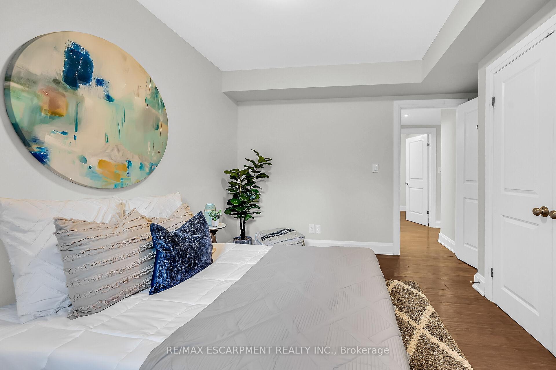 Photo 14 of Unit LL2, 86 Herkimer Street, Hamilton, Durand — HOMEH