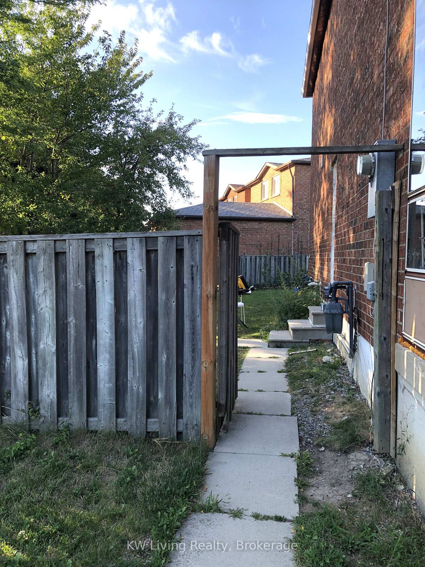 Photo 7 of Unit Basement, 34 Hendon Road, Markham, Milliken Mills East — HOMEH