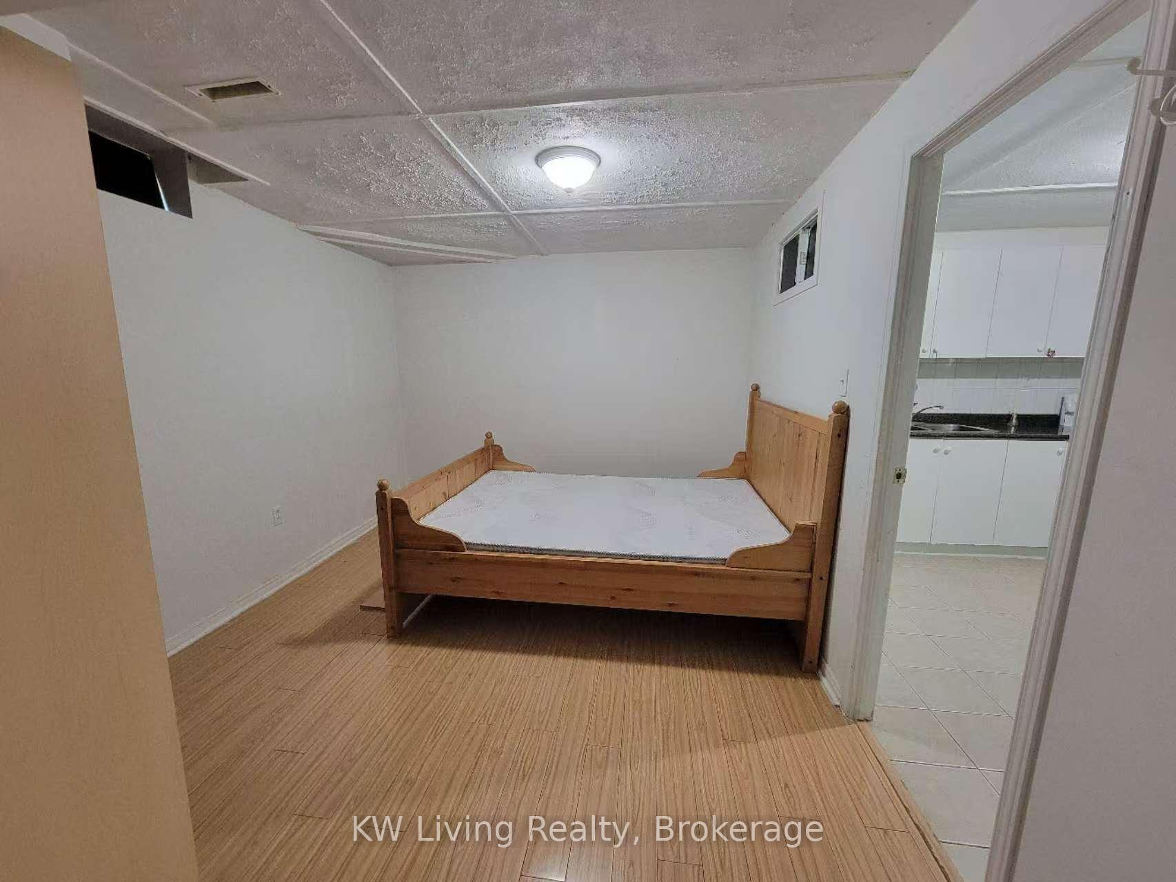 Photo 3 of Unit Basement, 34 Hendon Road, Markham, Milliken Mills East — HOMEH