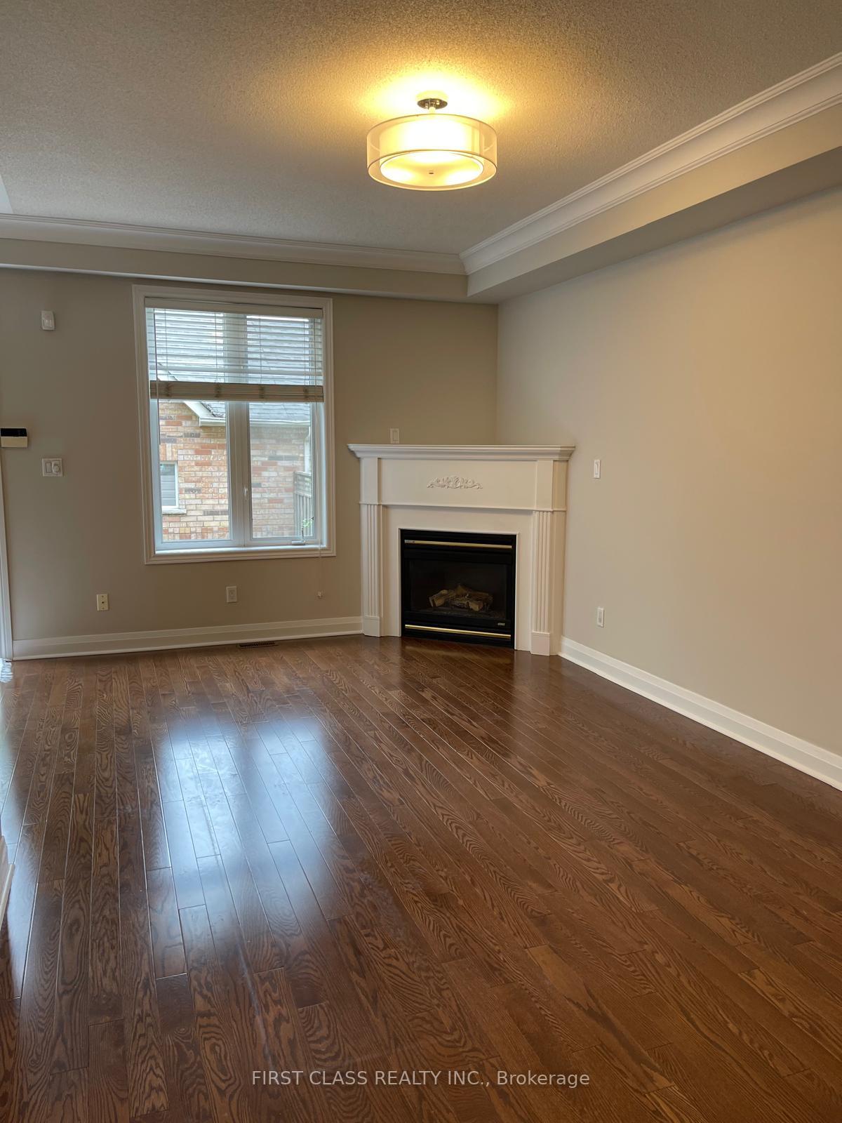 Photo 19 of 62 Dancer's Drive, Markham, Angus Glen — HOMEH