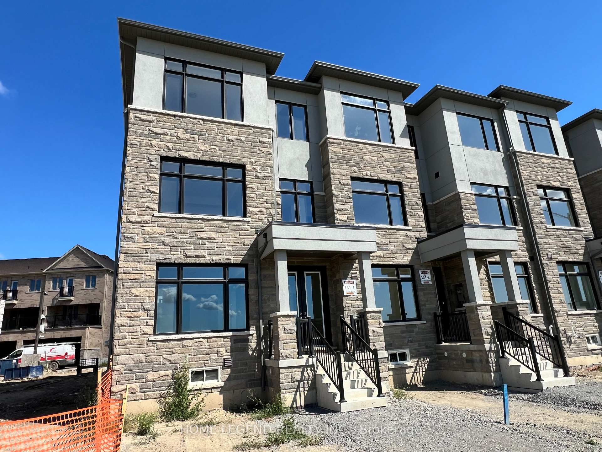 Photo 1 of 183 Berczy Green Drive, Markham, Rural Markham — HOMEH