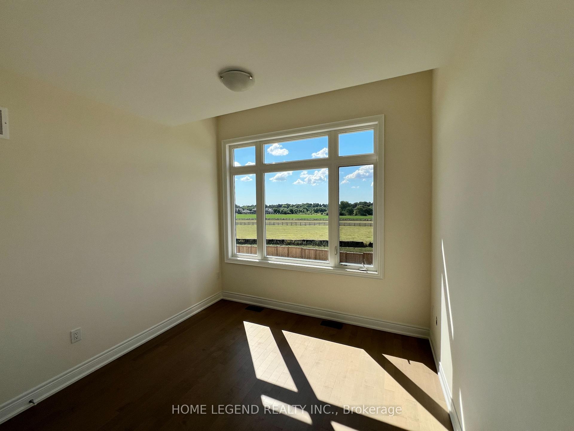 Photo 19 of 183 Berczy Green Drive, Markham, Rural Markham — HOMEH