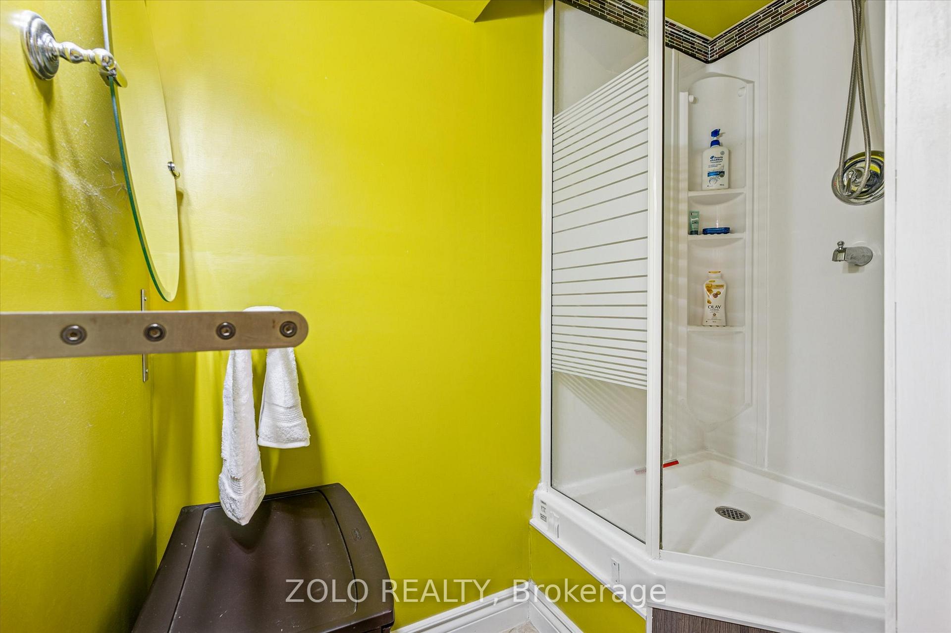 Photo 12 of Unit 13, 203 Fairway Rd N, Kitchener — HOMEH