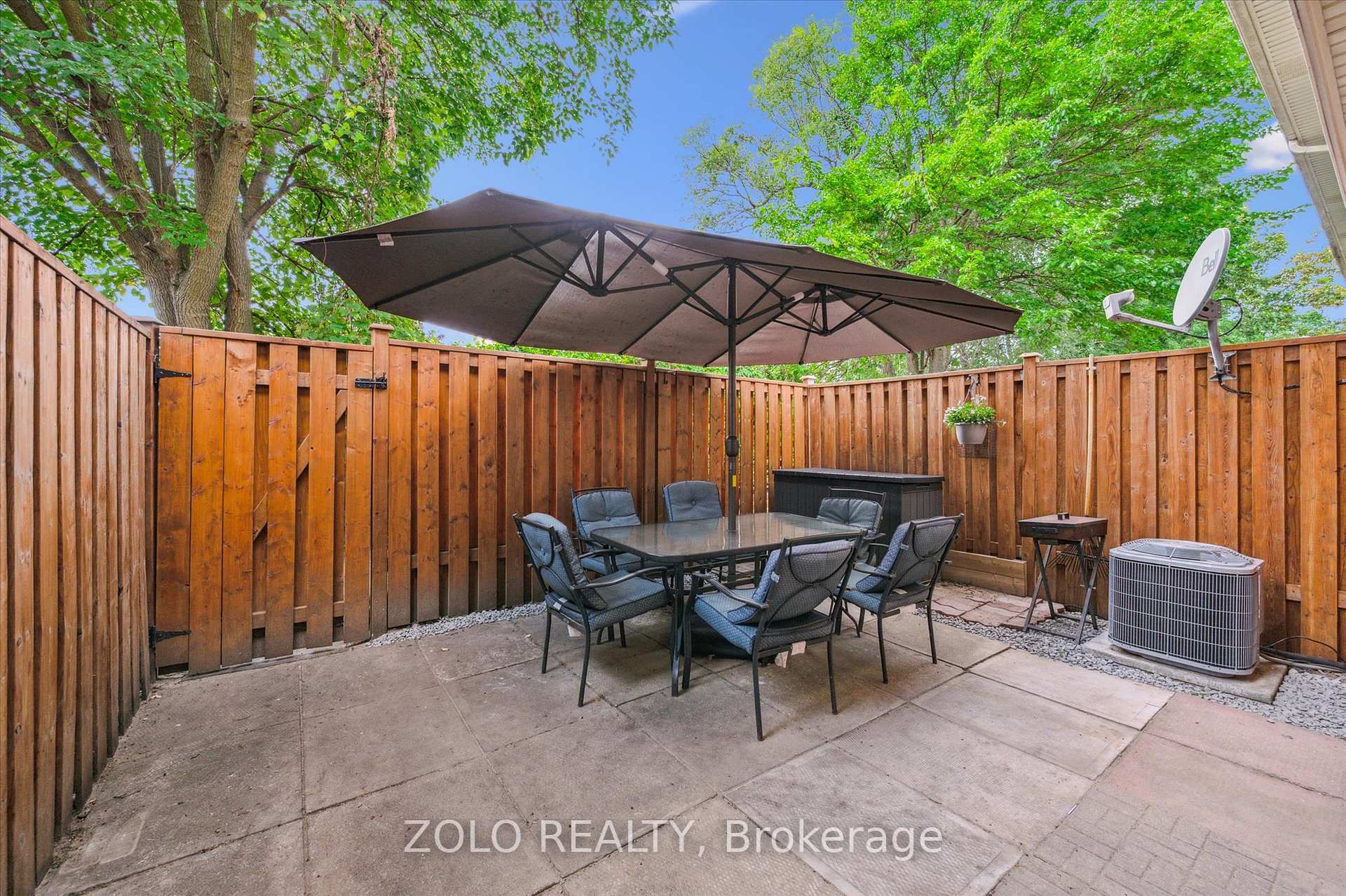Photo 21 of Unit 13, 203 Fairway Rd N, Kitchener — HOMEH