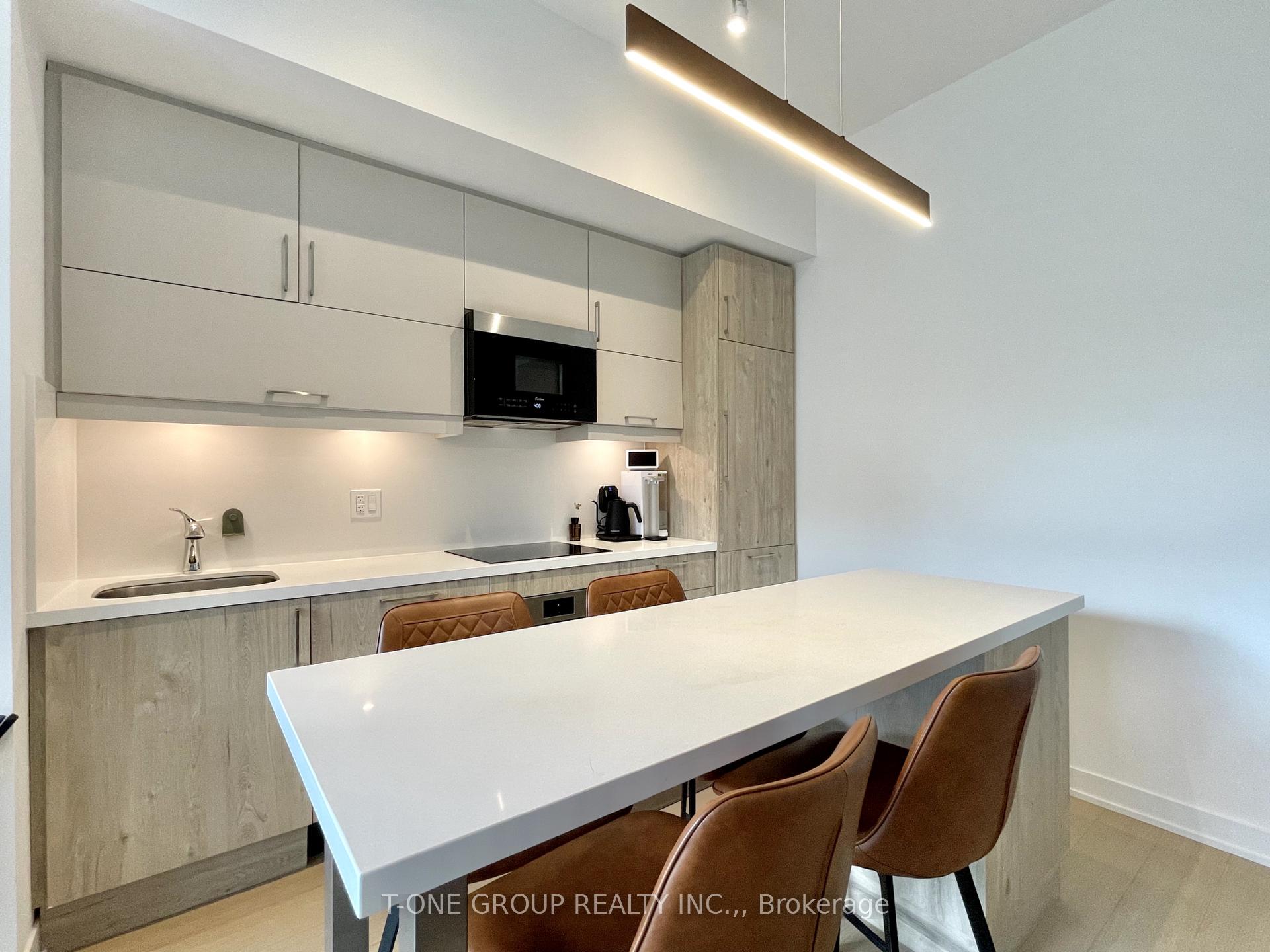 Photo 4 of Unit 1025, 8119 Birchmount Road, Markham, Unionville — HOMEH