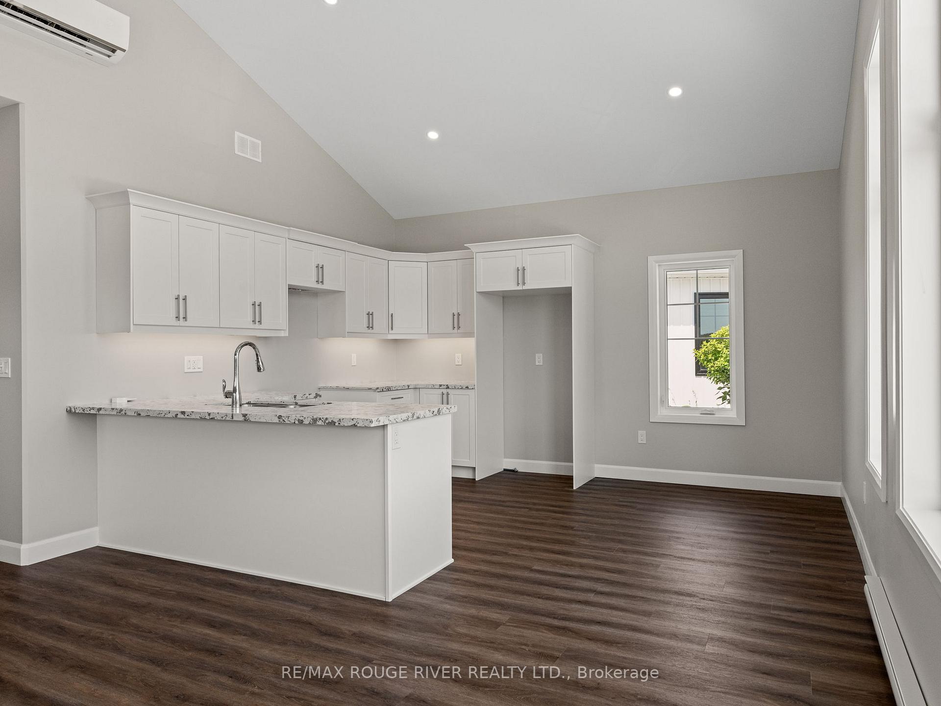 Photo 15 of Unit 201, 14 Meadowcreek Drive, Cambridge, Brighton — HOMEH
