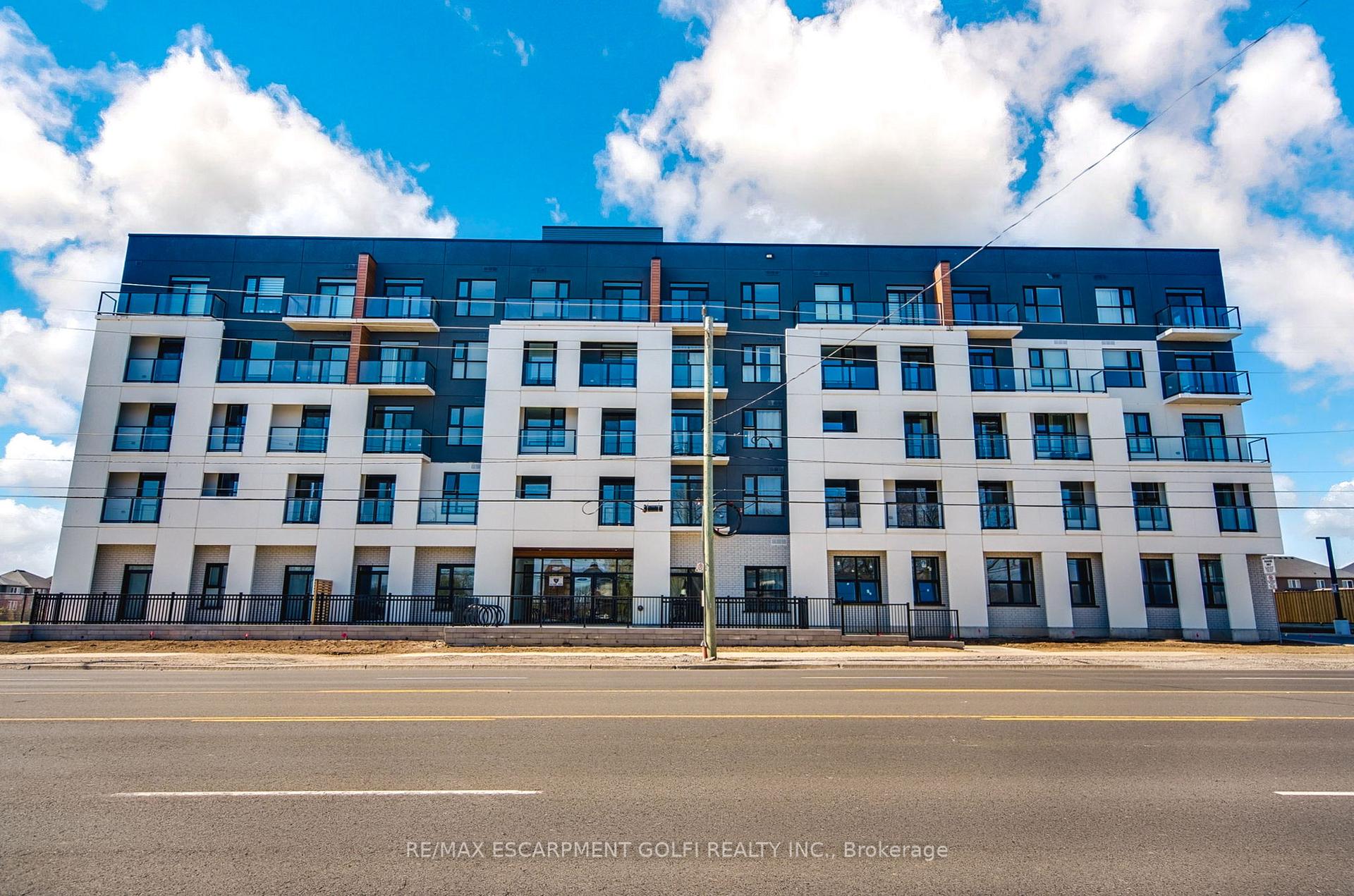 Photo 3 of Unit 105, 1936 Rymal Road E, Hamilton, Stoney Creek — HOMEH