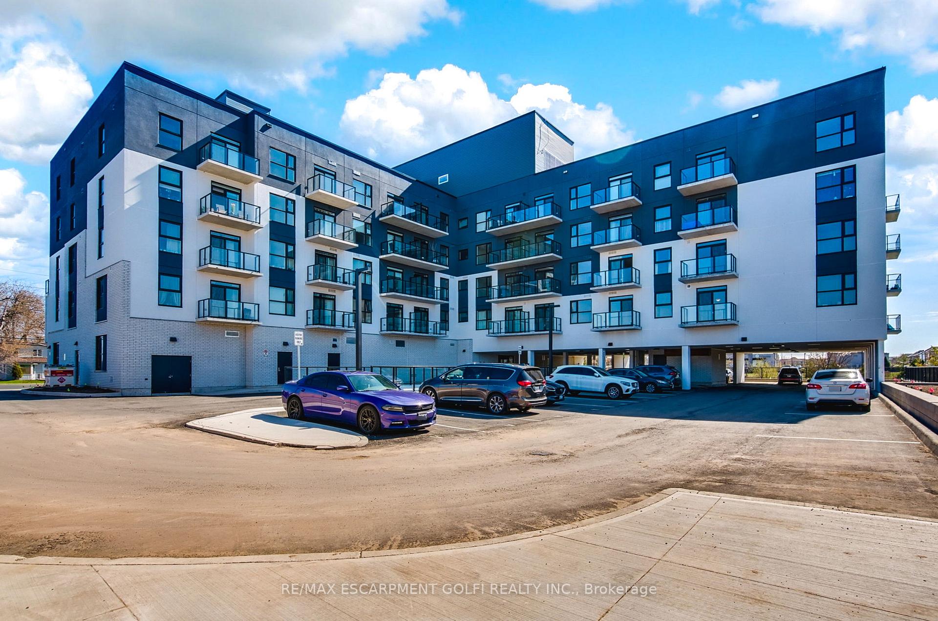 Photo 10 of Unit 105, 1936 Rymal Road E, Hamilton, Stoney Creek — HOMEH