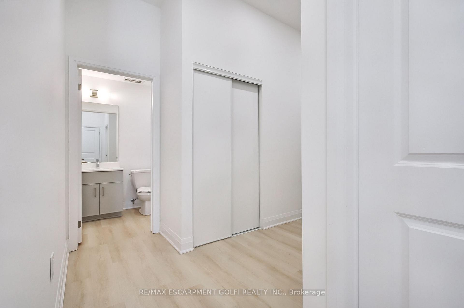 Photo 12 of Unit 105, 1936 Rymal Road E, Hamilton, Stoney Creek — HOMEH
