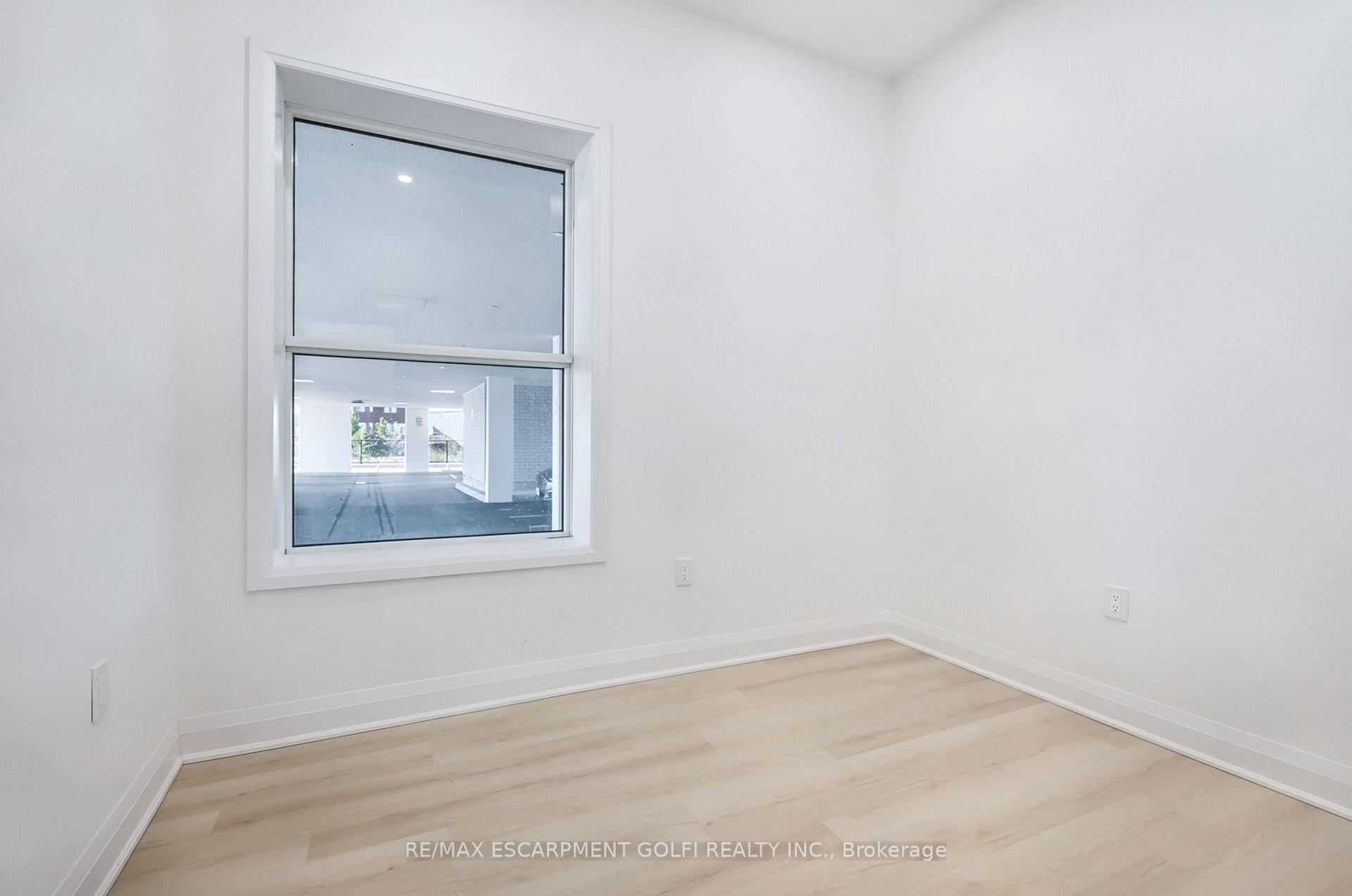 Photo 15 of Unit 105, 1936 Rymal Road E, Hamilton, Stoney Creek — HOMEH