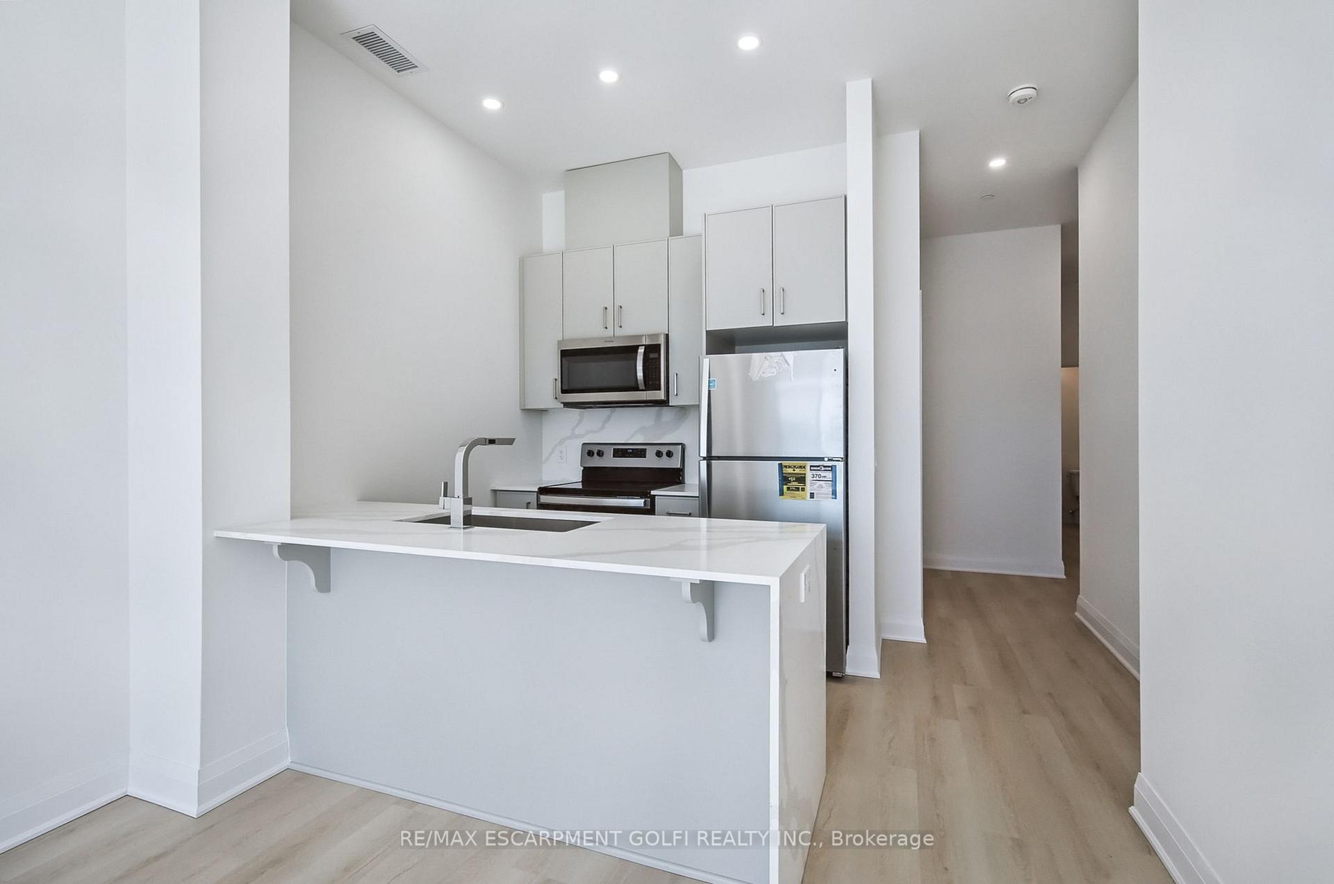 Photo 20 of Unit 105, 1936 Rymal Road E, Hamilton, Stoney Creek — HOMEH