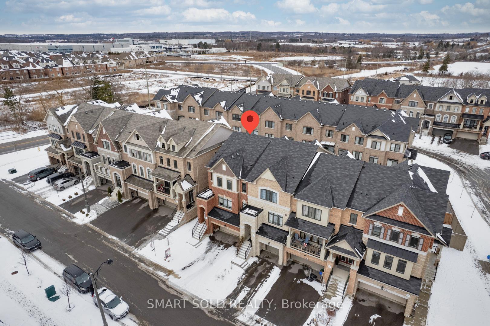 Photo 6 of 12 Fraleigh Avenue, Markham, Victoria Square — HOMEH