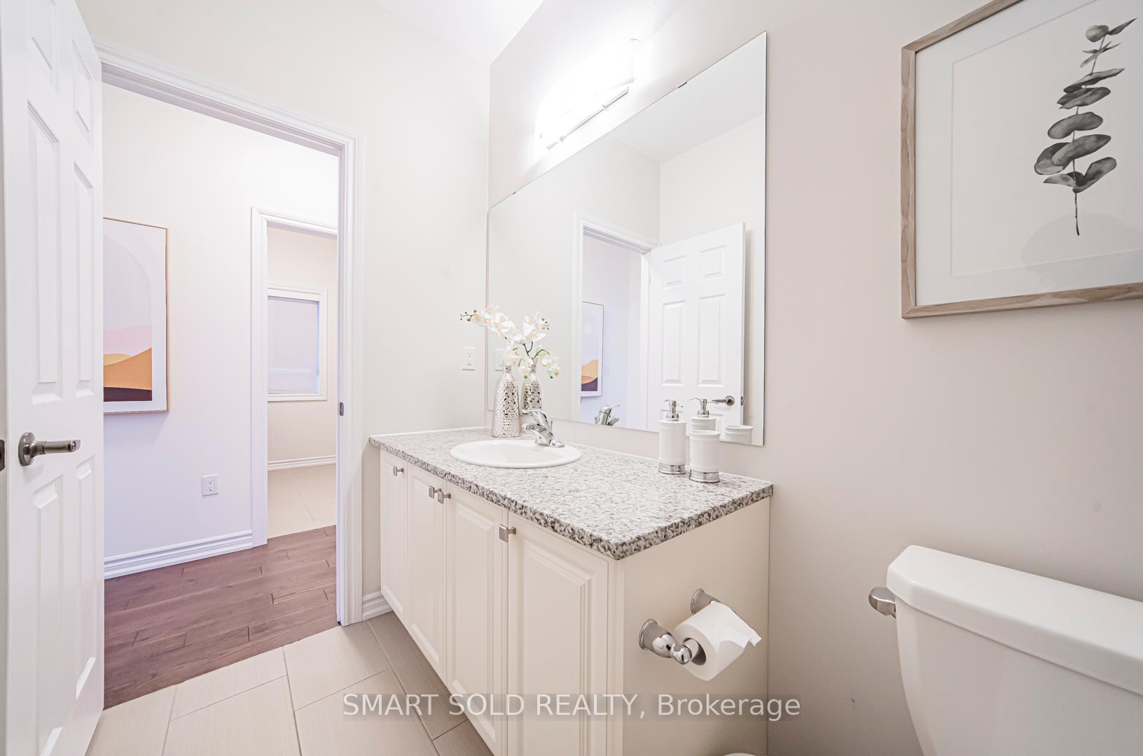 Photo 13 of 12 Fraleigh Avenue, Markham, Victoria Square — HOMEH