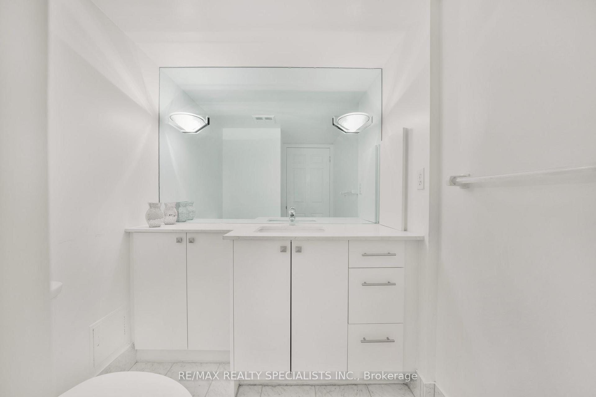 Photo 23 of Unit 508, 24 Hanover Road, Brampton, Queen Street Corridor — HOMEH