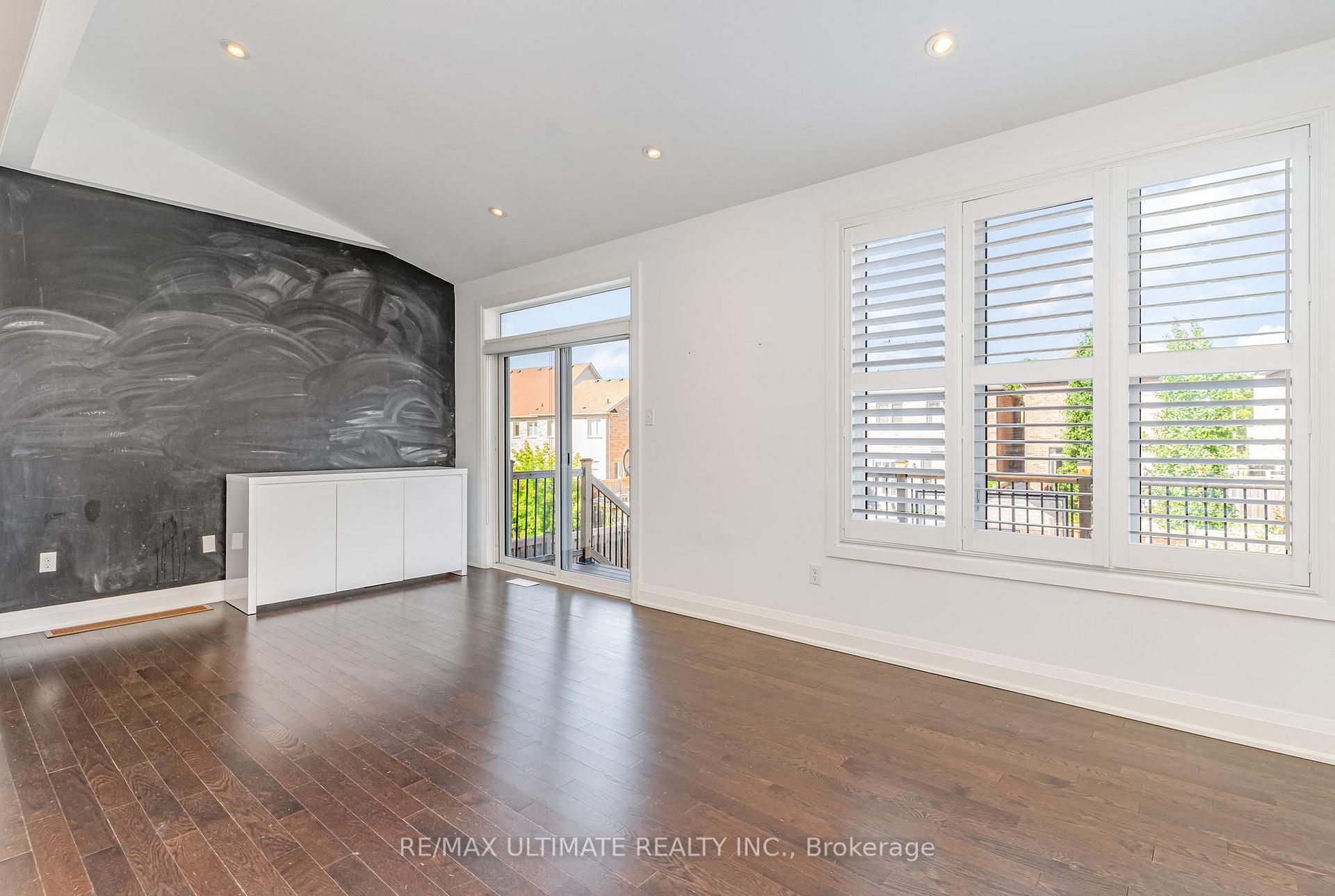 Photo 20 of 92 Harbord Street, Markham, Berczy — HOMEH