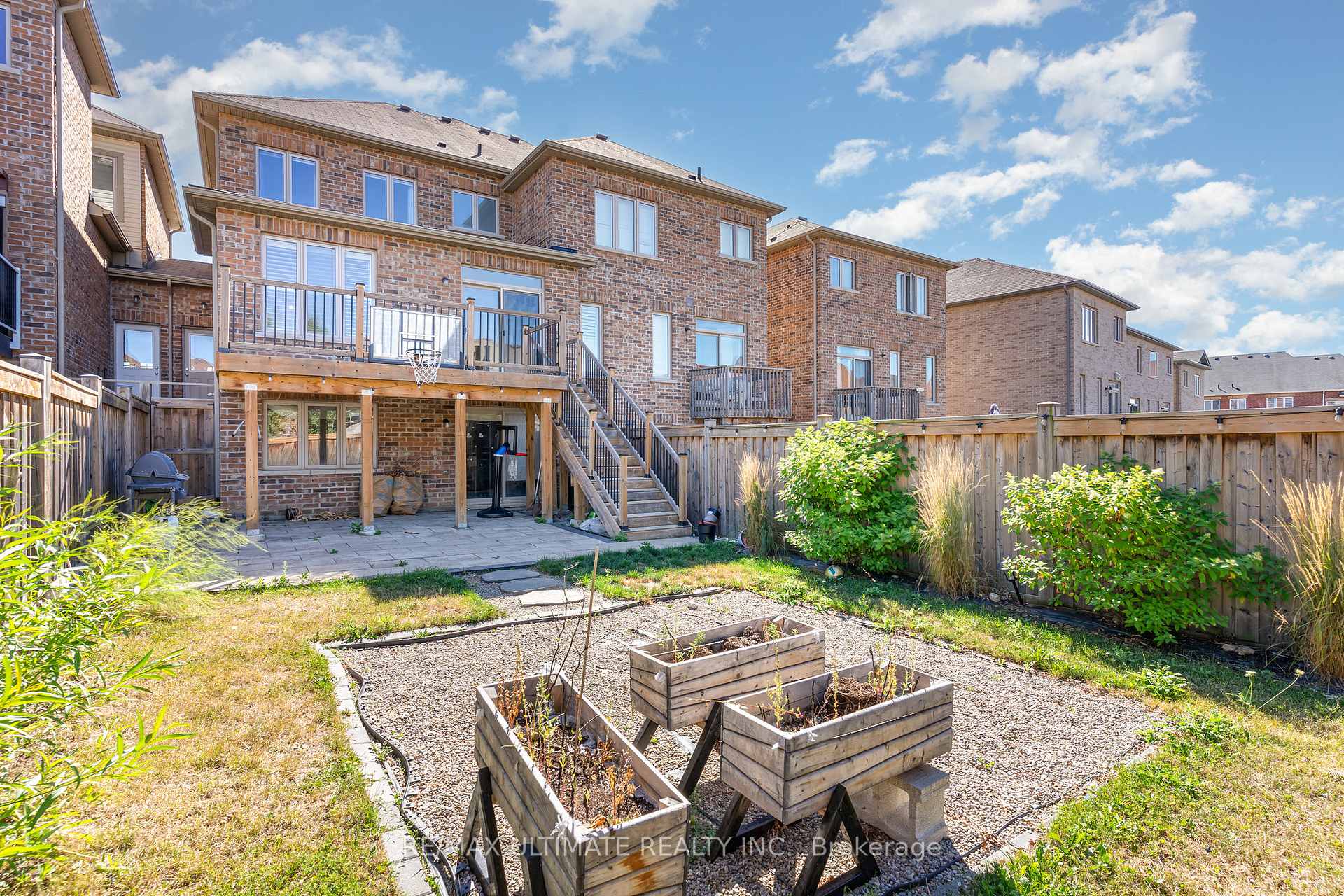 Photo 35 of 92 Harbord Street, Markham, Berczy — HOMEH