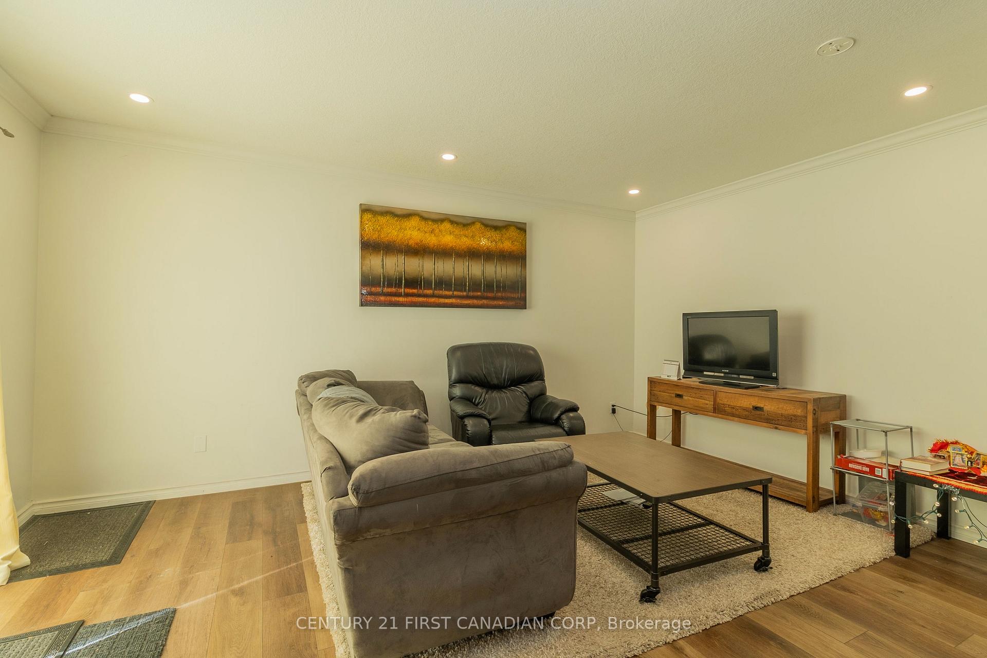 Photo 13 of Unit 66, 230 Clarke Road, London, East I — HOMEH