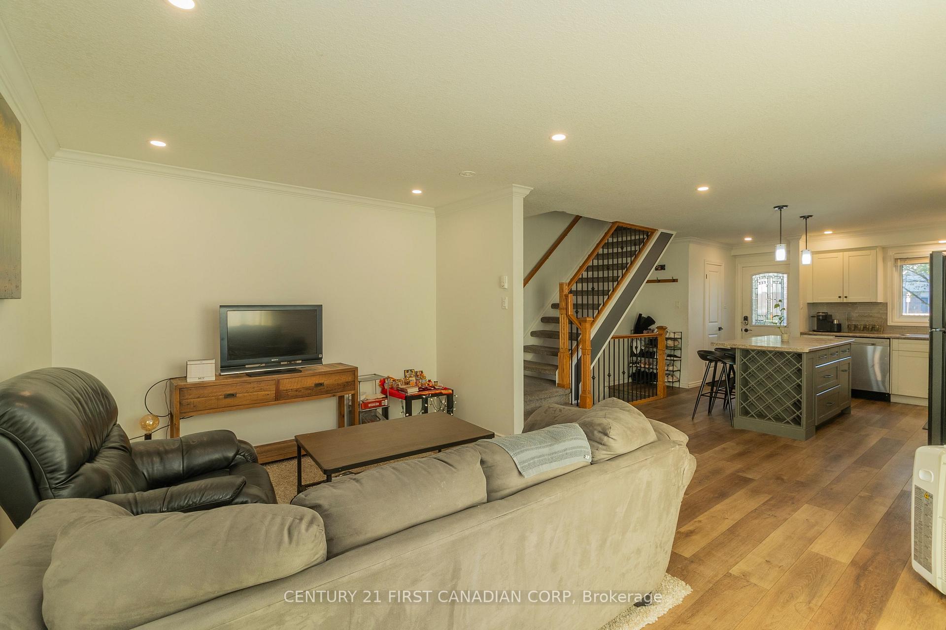Photo 21 of Unit 66, 230 Clarke Road, London, East I — HOMEH