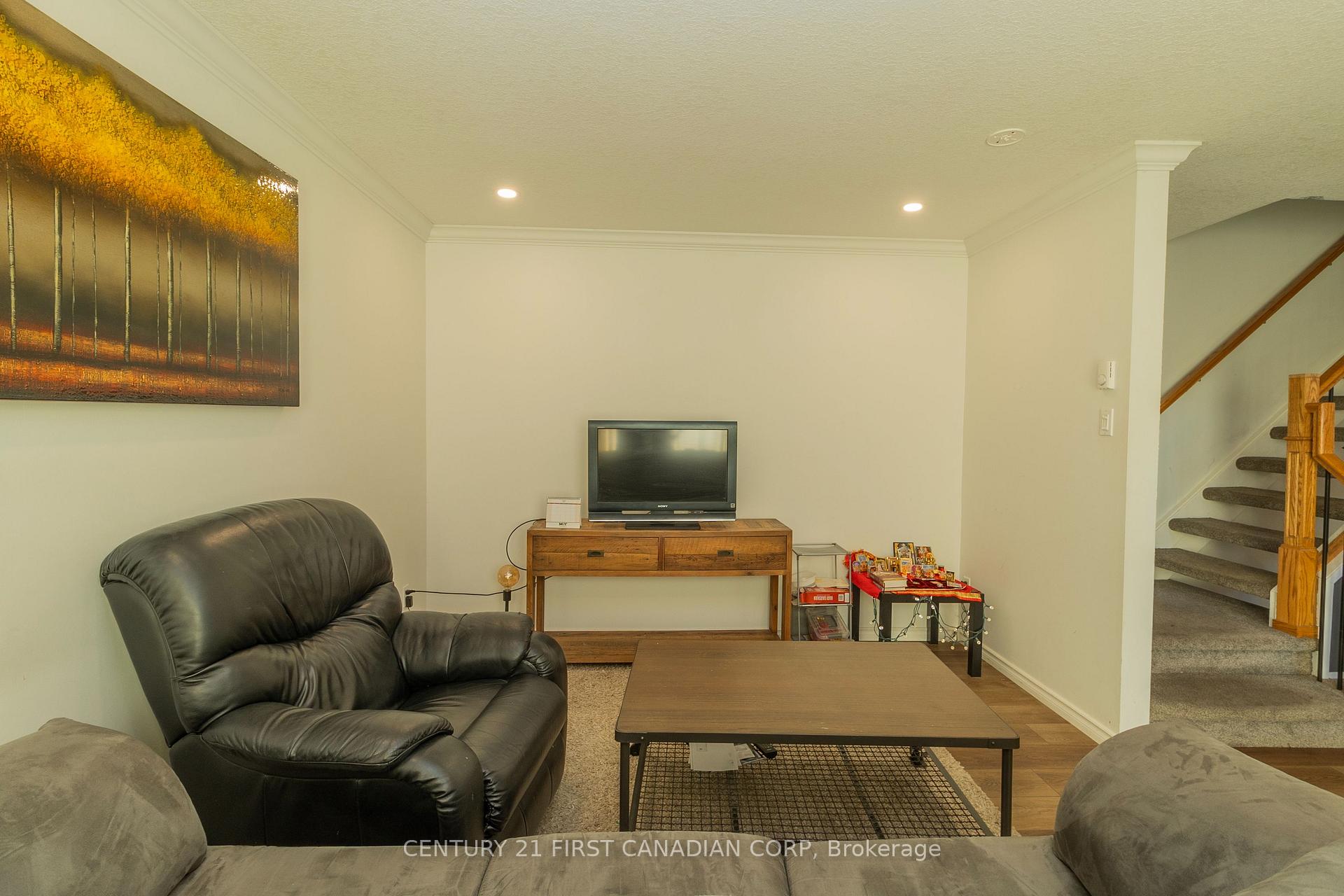 Photo 6 of Unit 66, 230 Clarke Road, London, East I — HOMEH