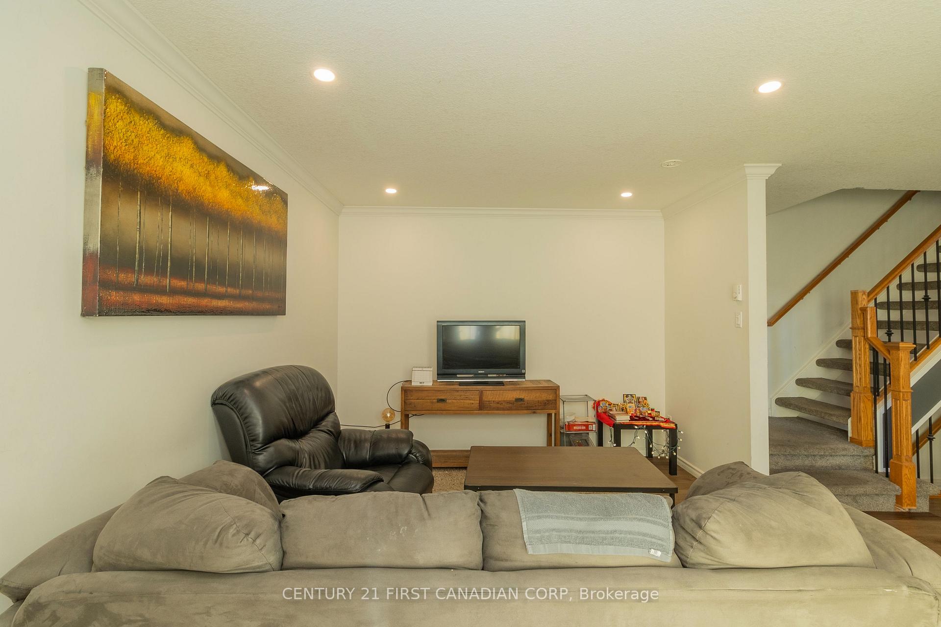 Photo 5 of Unit 66, 230 Clarke Road, London, East I — HOMEH