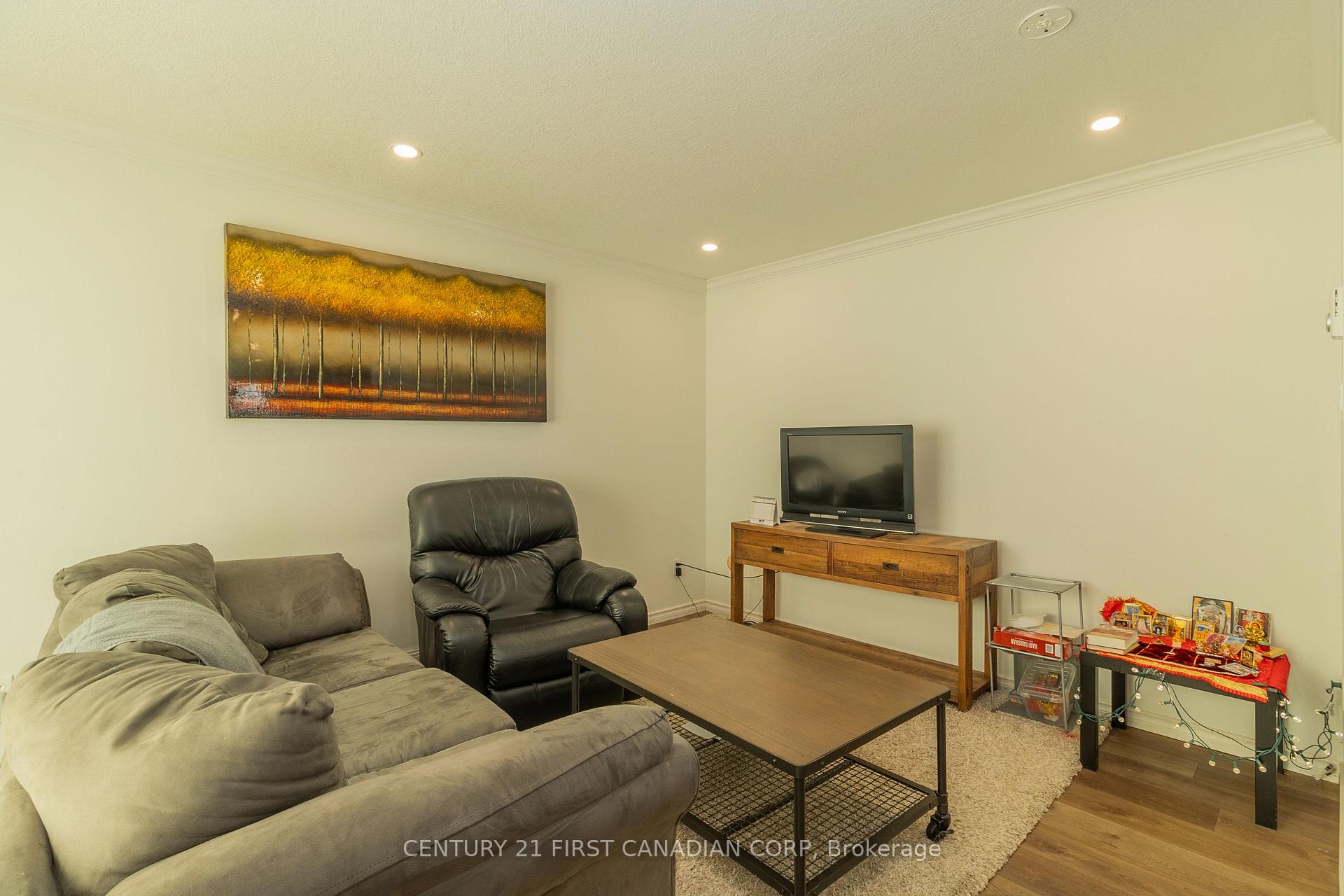 Photo 7 of Unit 66, 230 Clarke Road, London, East I — HOMEH