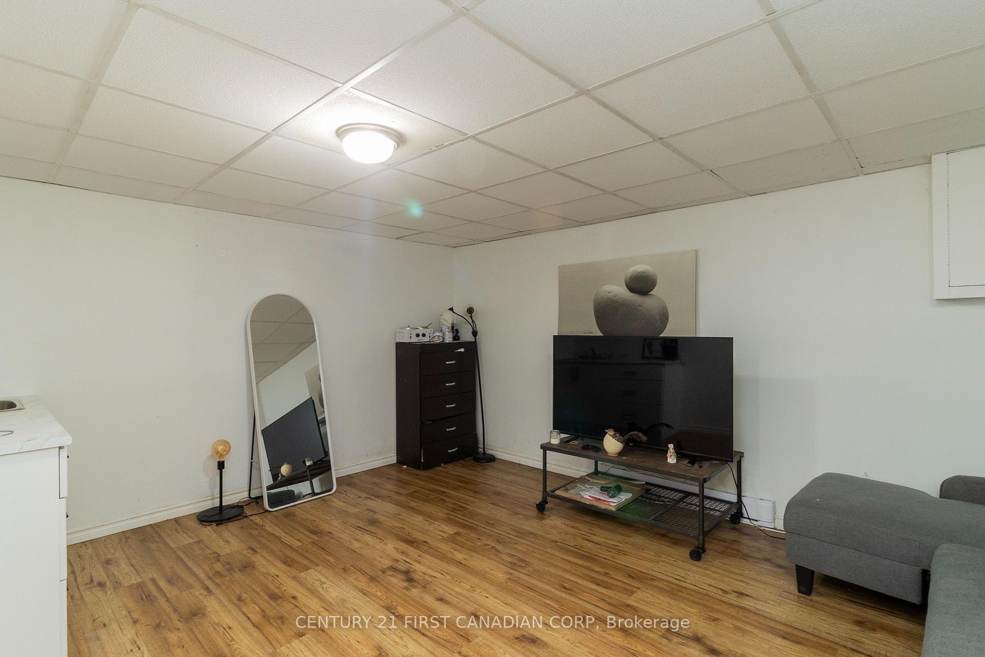 Photo 17 of Unit 66, 230 Clarke Road, London, East I — HOMEH