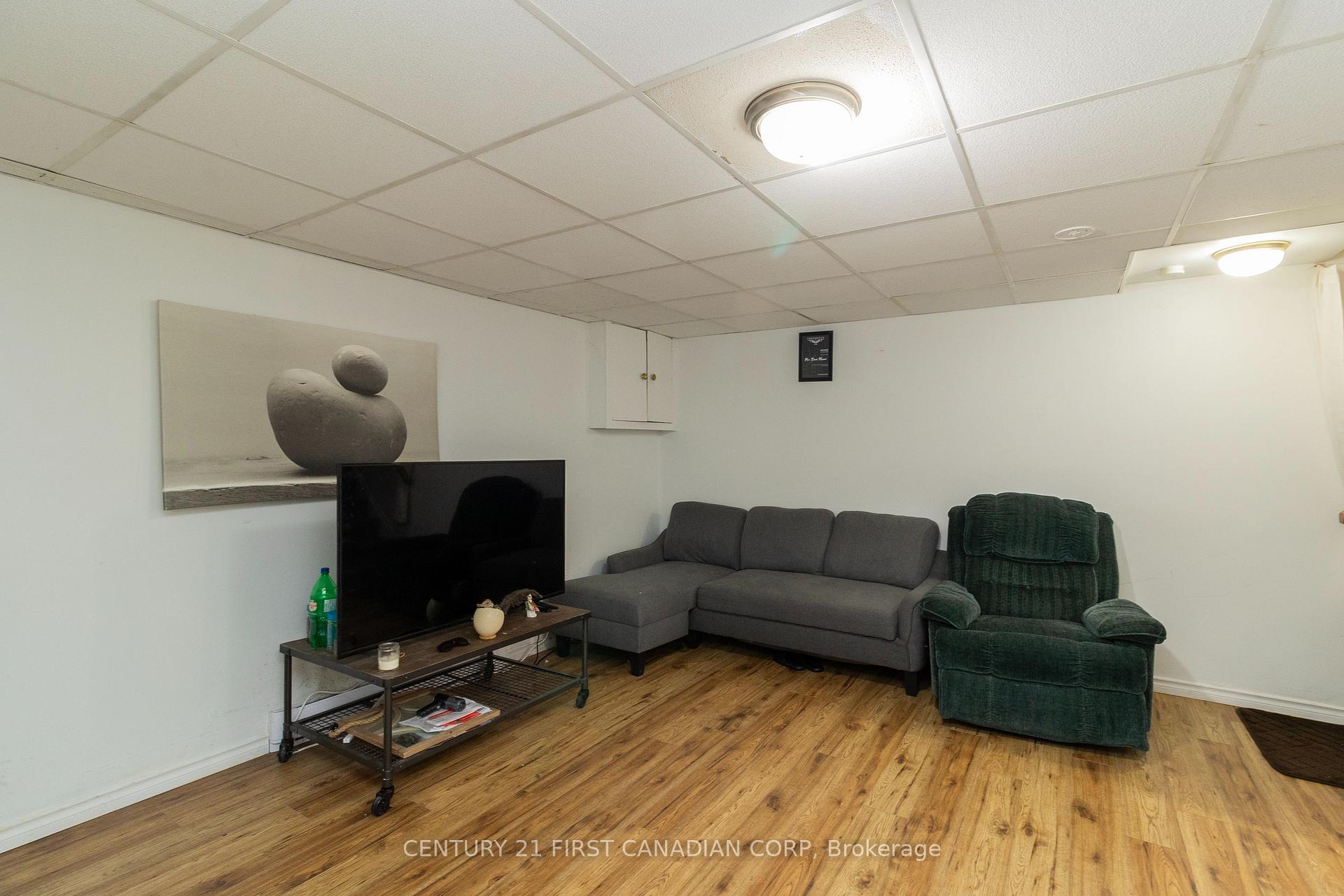Photo 35 of Unit 66, 230 Clarke Road, London, East I — HOMEH